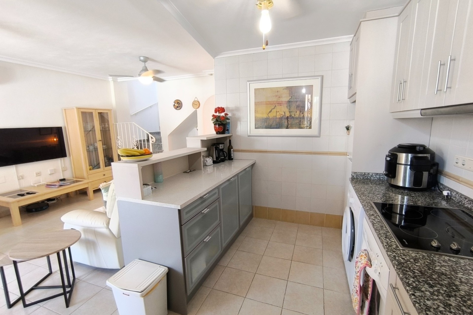 Sprzedaż - Apartament / Mieszkanie -
Jacarilla