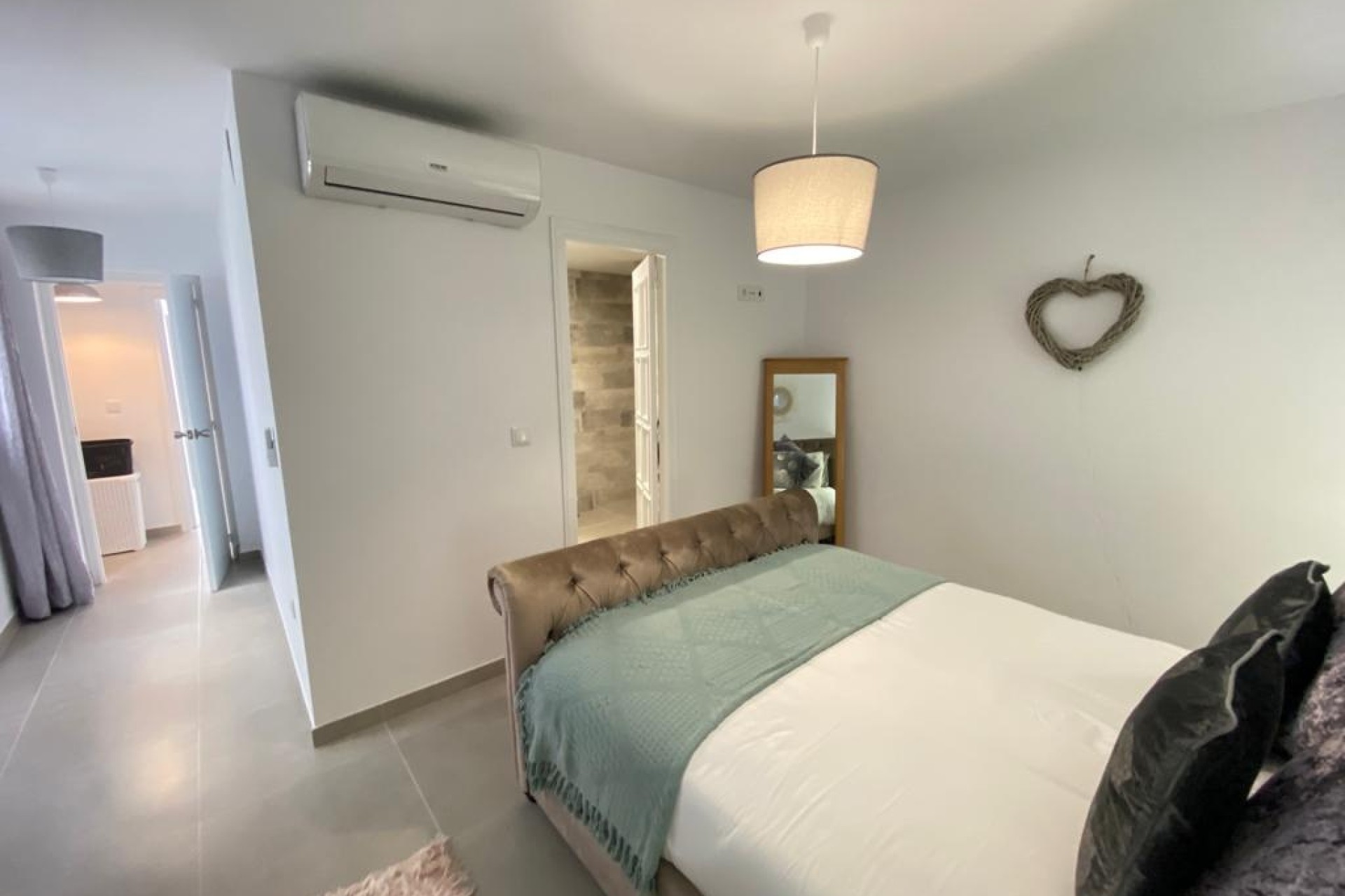 Sprzedaż - Apartament / Mieszkanie -
Jávea - Costa Blanca