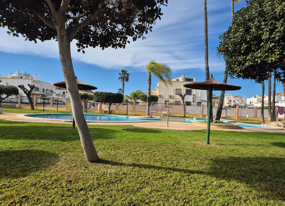 Sprzedaż - Apartament mieszkanie -
La Florida