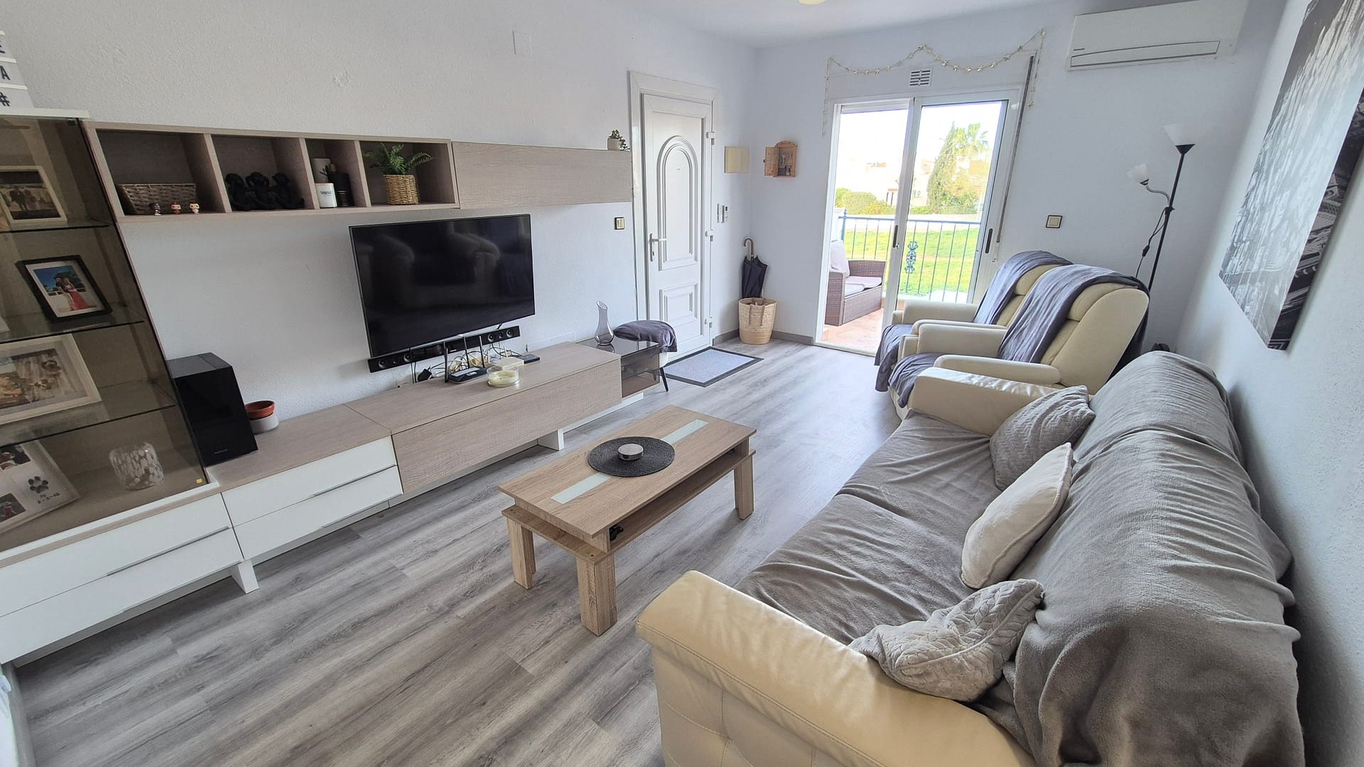 Sprzedaż - Apartament mieszkanie -
La Florida