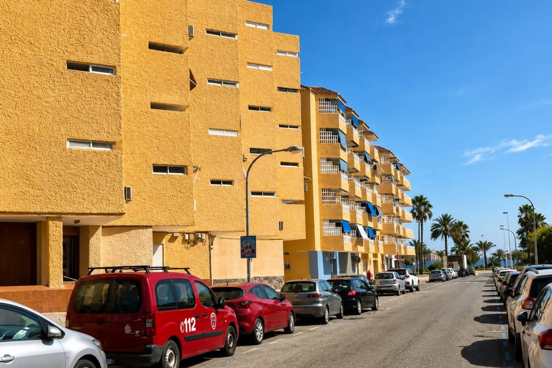 Sprzedaż - Apartament / Mieszkanie -
La Manga del Mar Menor - La Manga