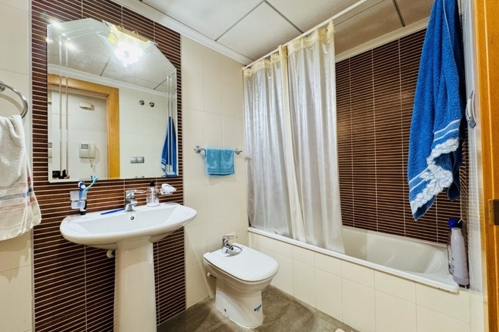 Sprzedaż - Apartament / Mieszkanie -
La Mata - Costa Blanca