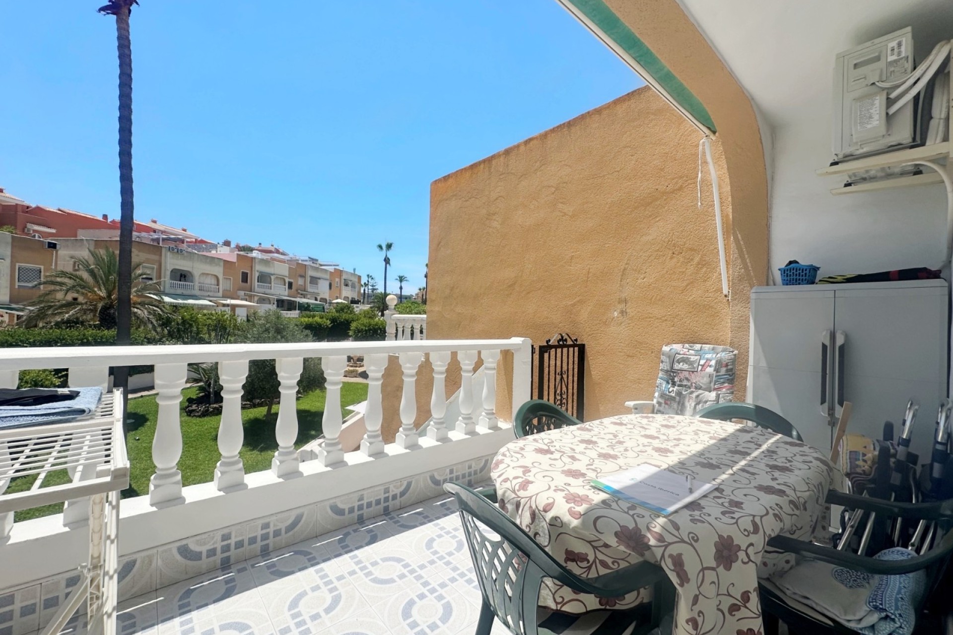 Sprzedaż - Apartament / Mieszkanie -
La Mata