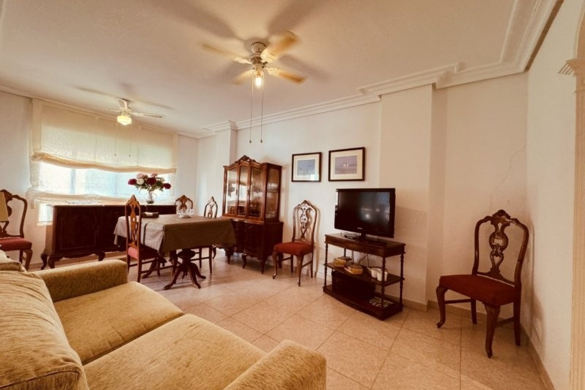 Sprzedaż - Apartament / Mieszkanie -
La Mata