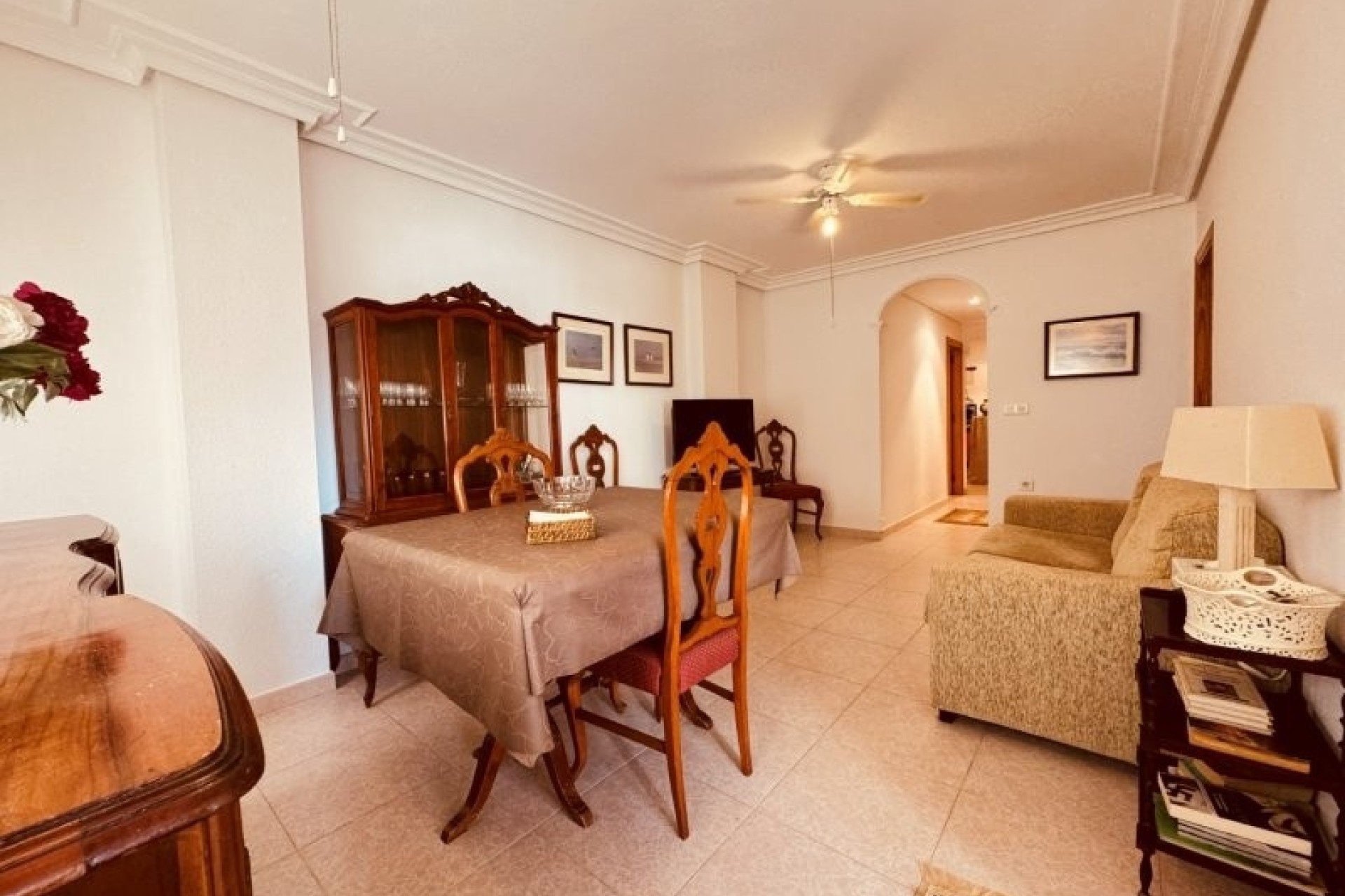 Sprzedaż - Apartament / Mieszkanie -
La Mata