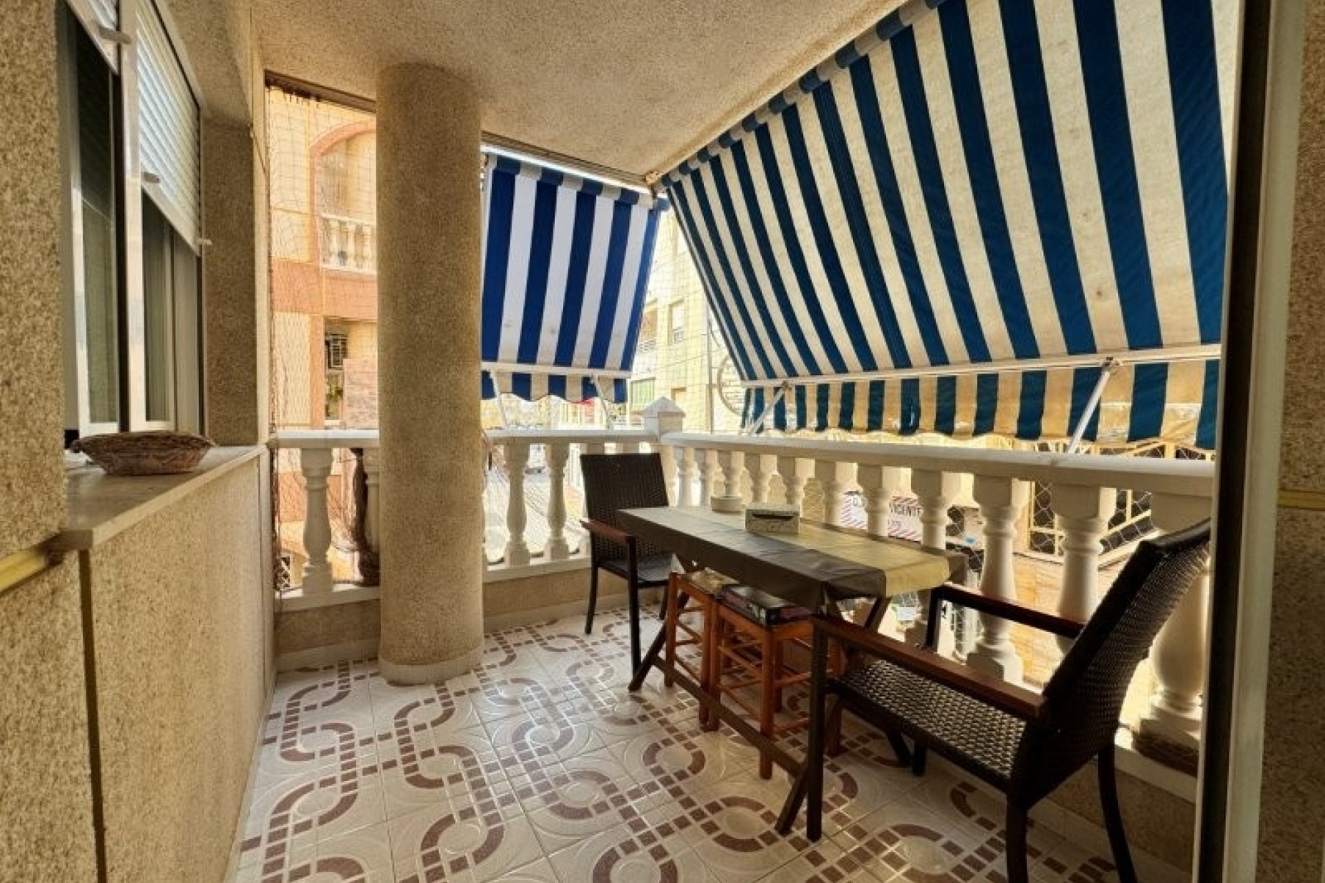 Sprzedaż - Apartament / Mieszkanie -
La Mata