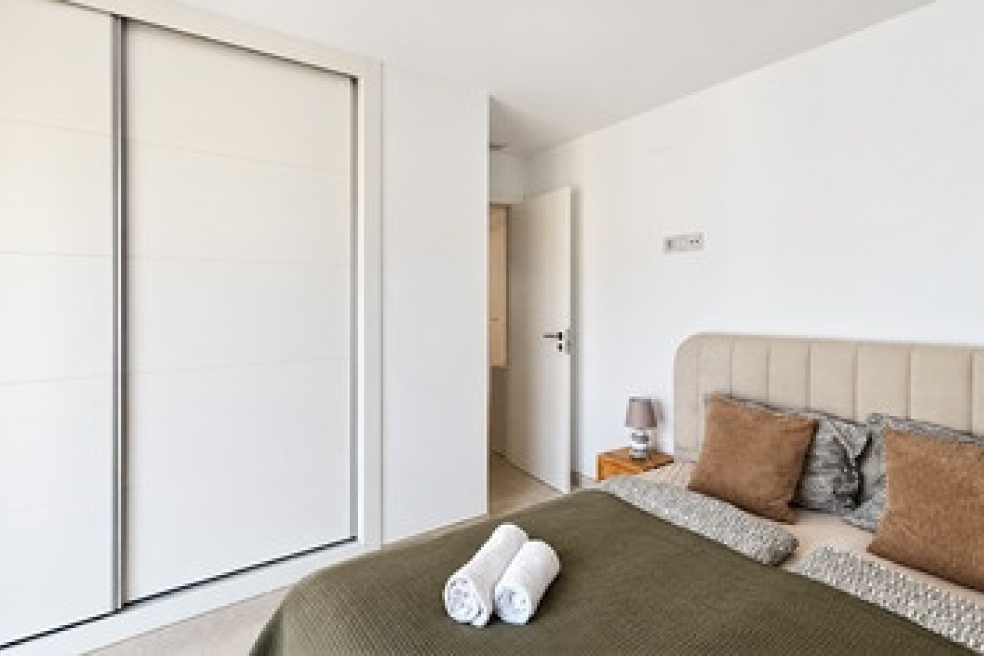 Sprzedaż - Apartament / Mieszkanie -
La Mata