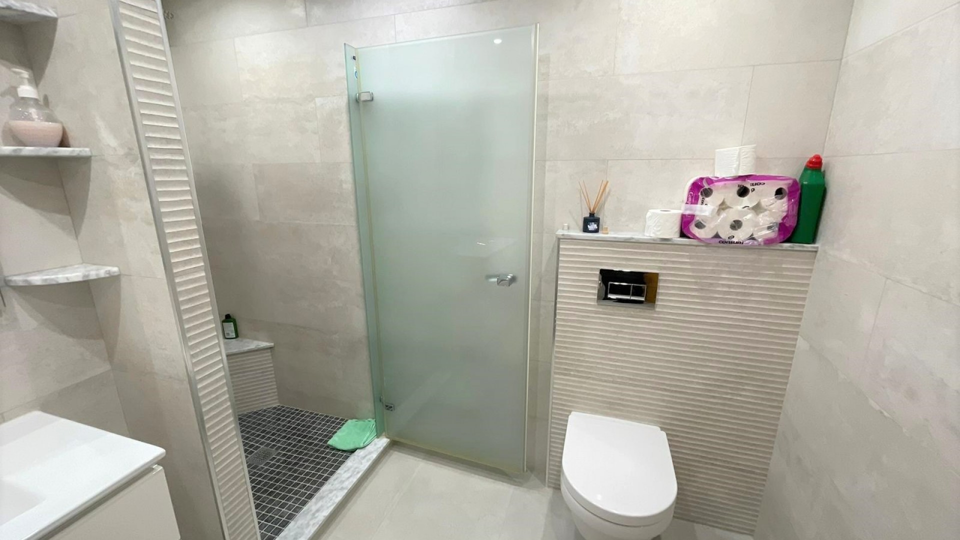 Sprzedaż - Apartament mieszkanie -
La Mata