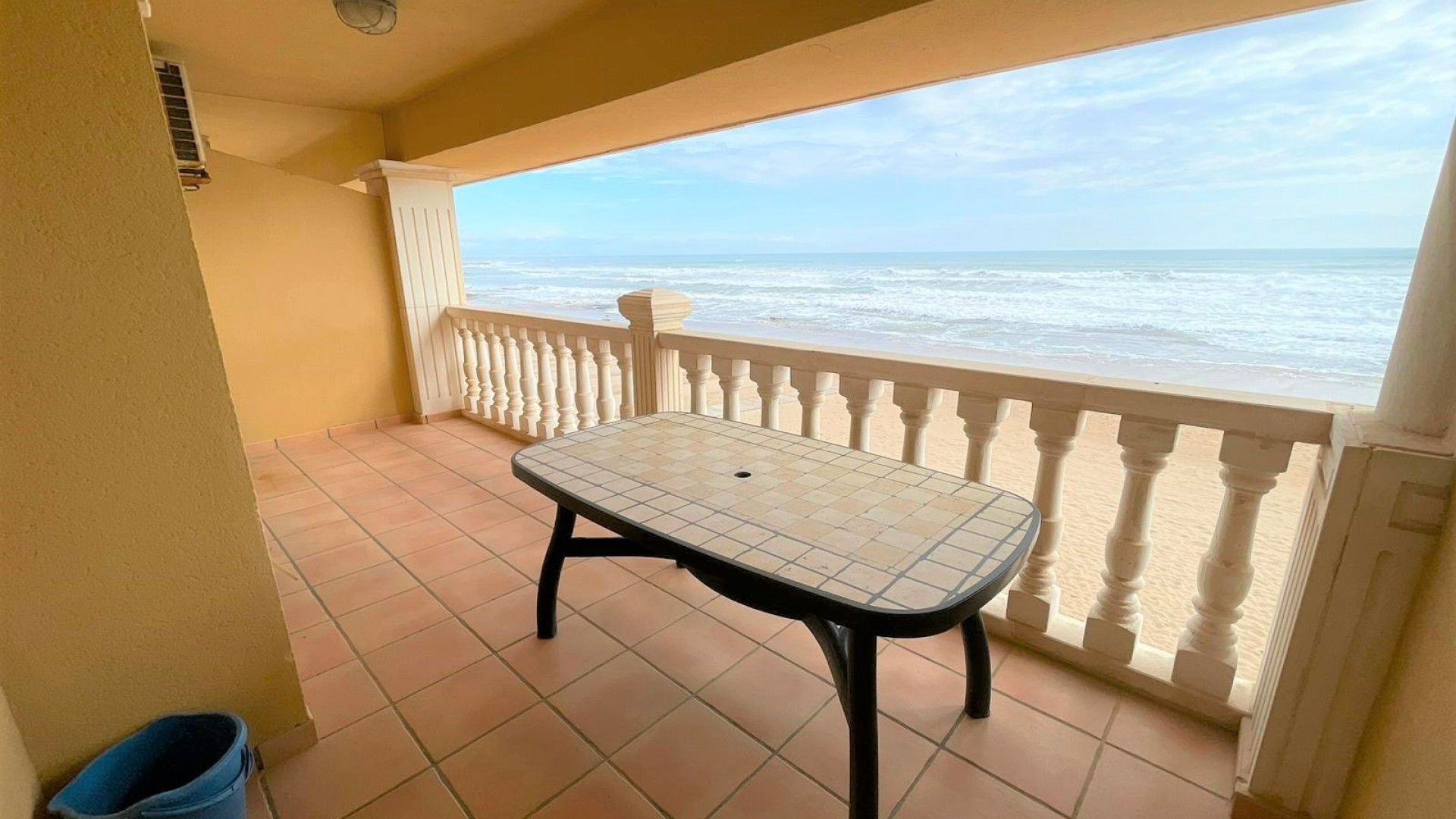 Sprzedaż - Apartament mieszkanie -
La Mata