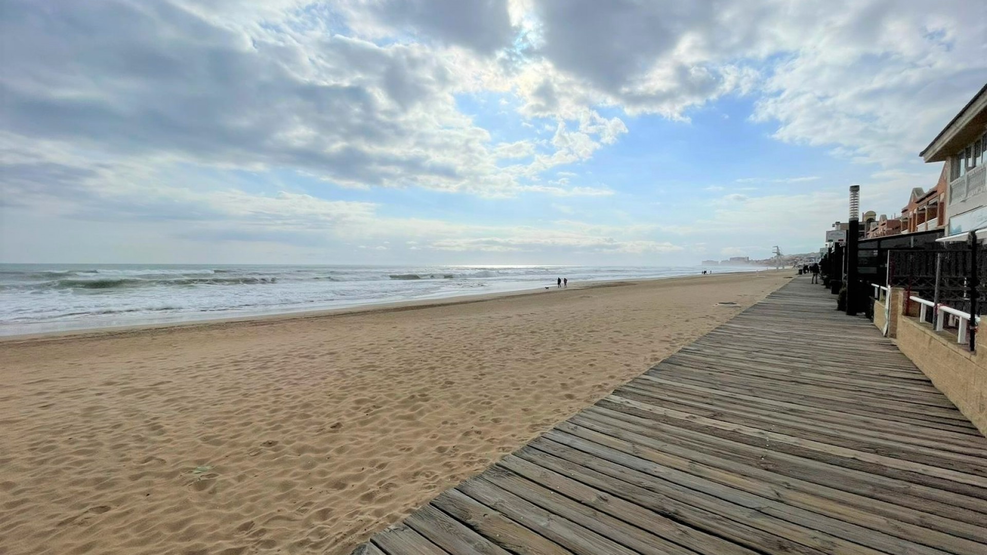 Sprzedaż - Apartament mieszkanie -
La Mata