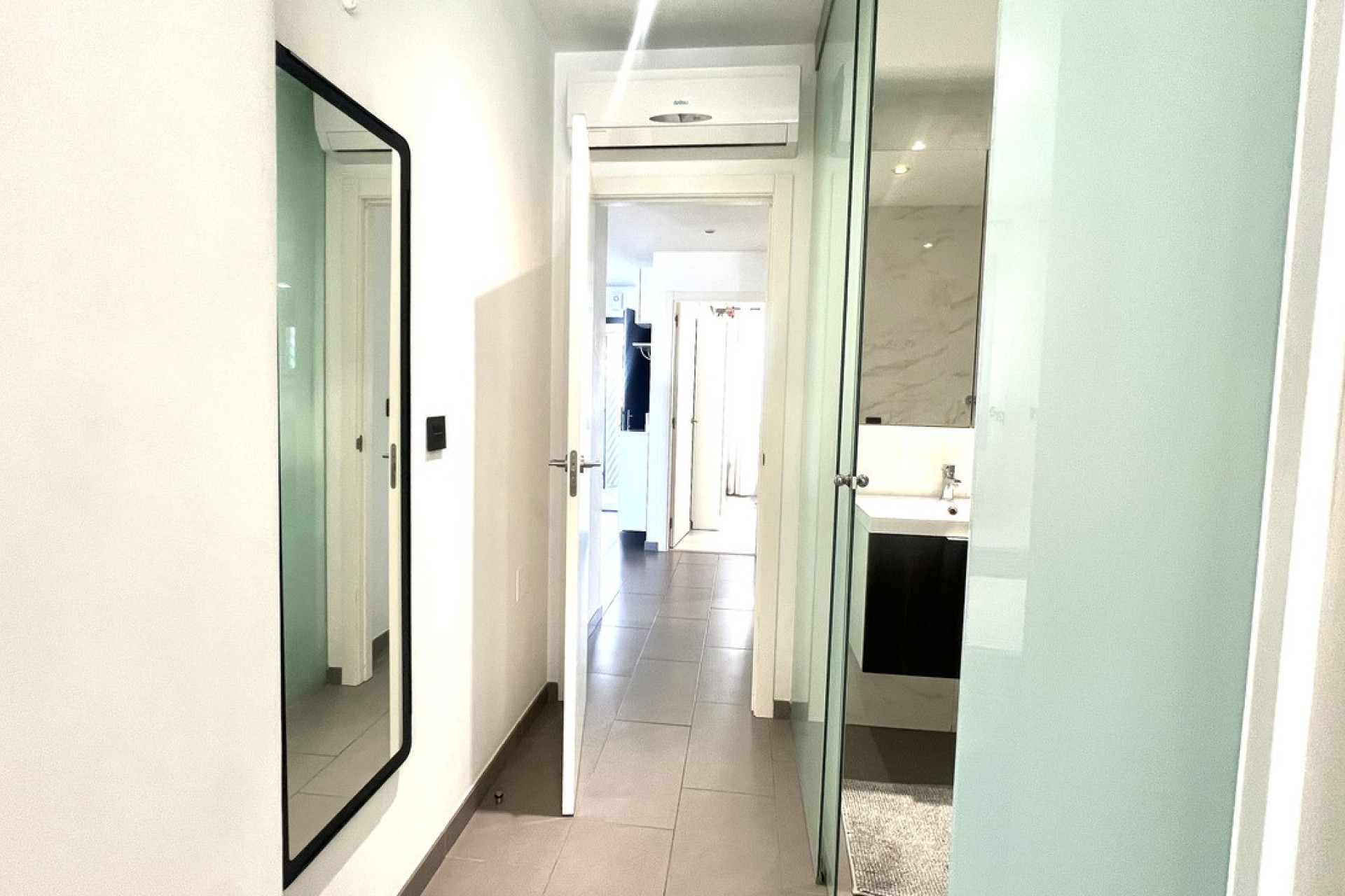 Sprzedaż - Apartament / Mieszkanie -
La Zenia - Costa Blanca