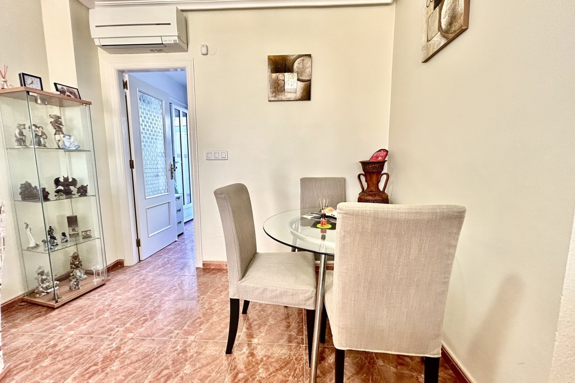 Sprzedaż - Apartament / Mieszkanie -
La Zenia - Costa Blanca