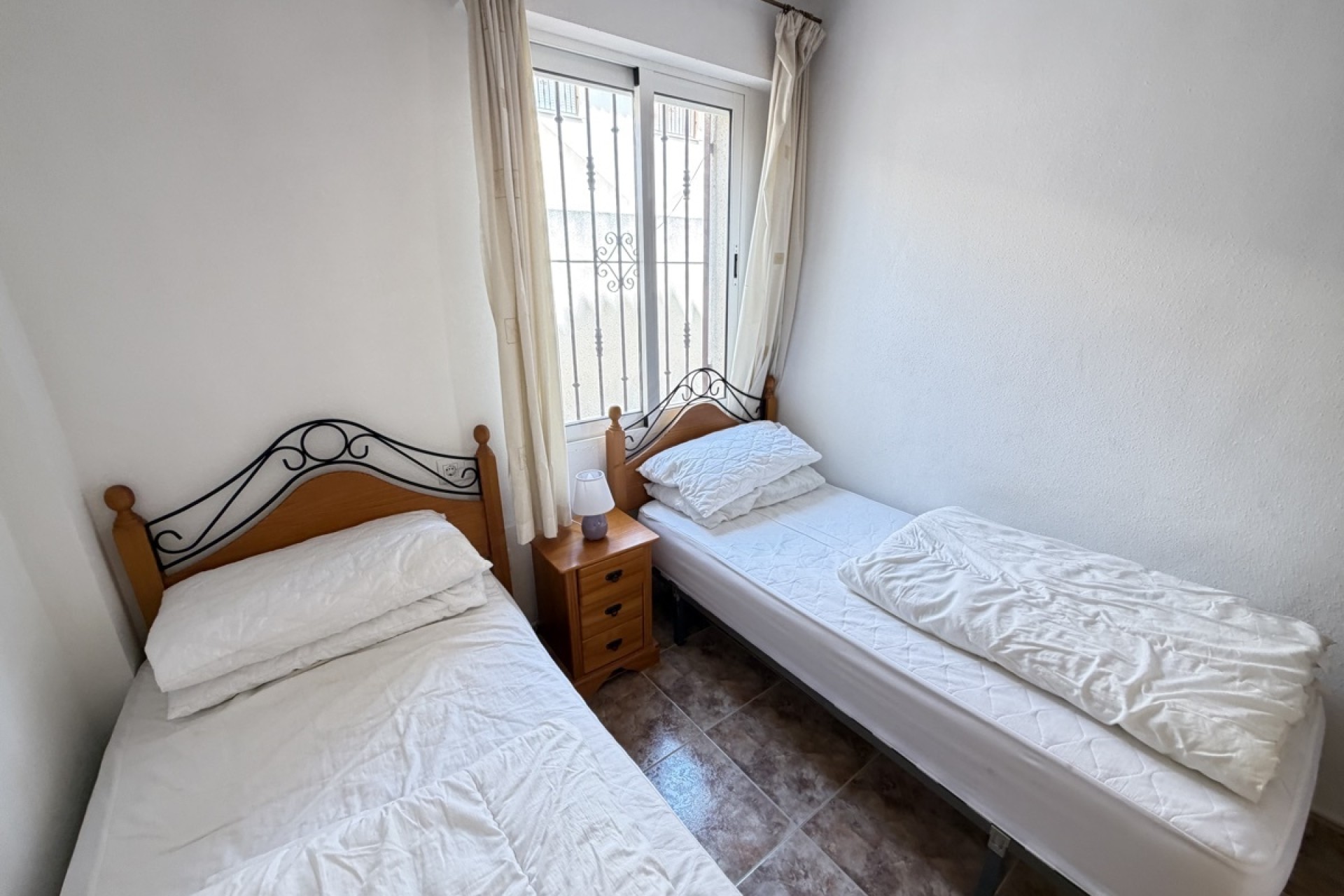 Sprzedaż - Apartament / Mieszkanie -
La Zenia