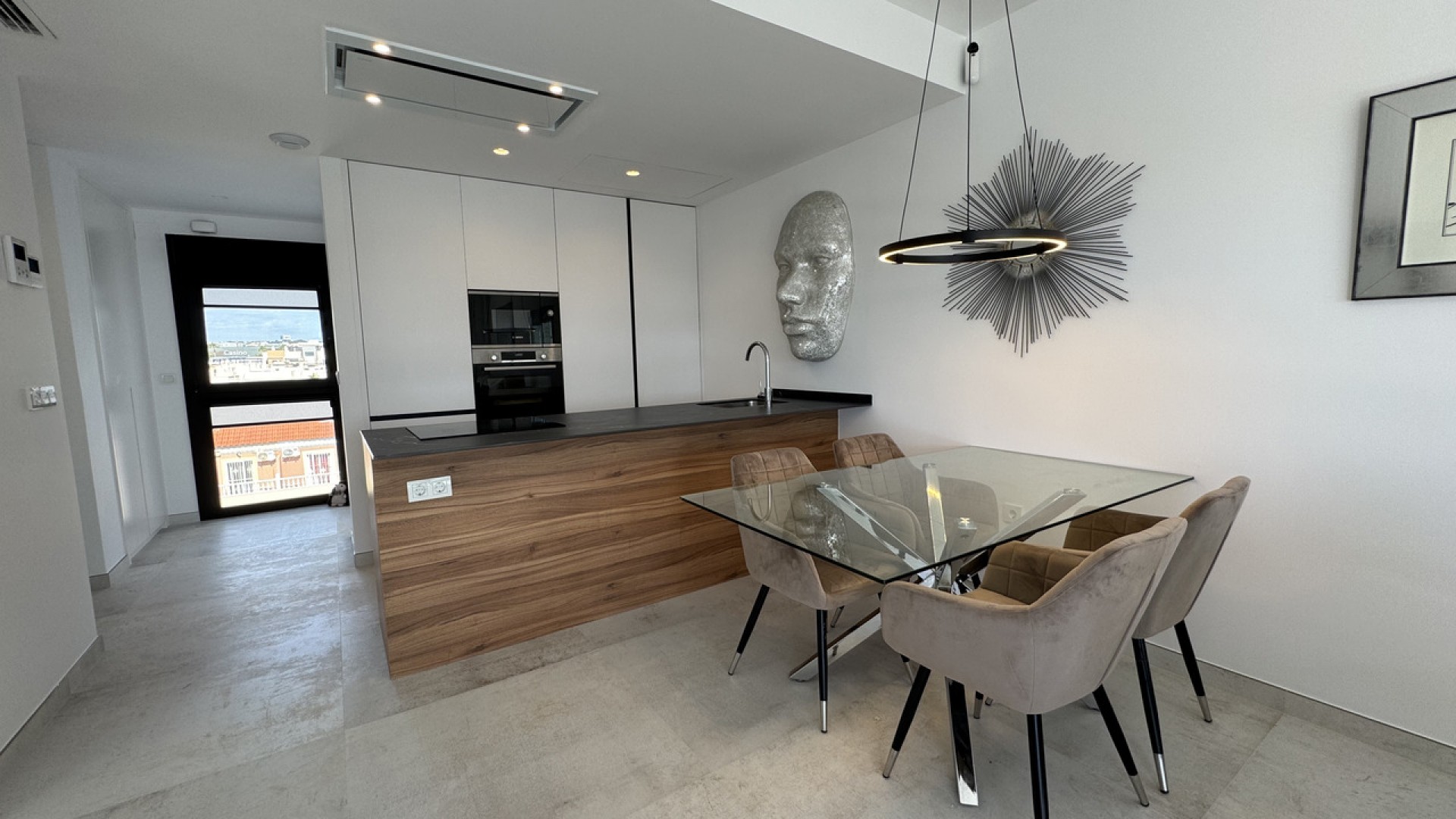 Sprzedaż - Apartament mieszkanie -
La Zenia