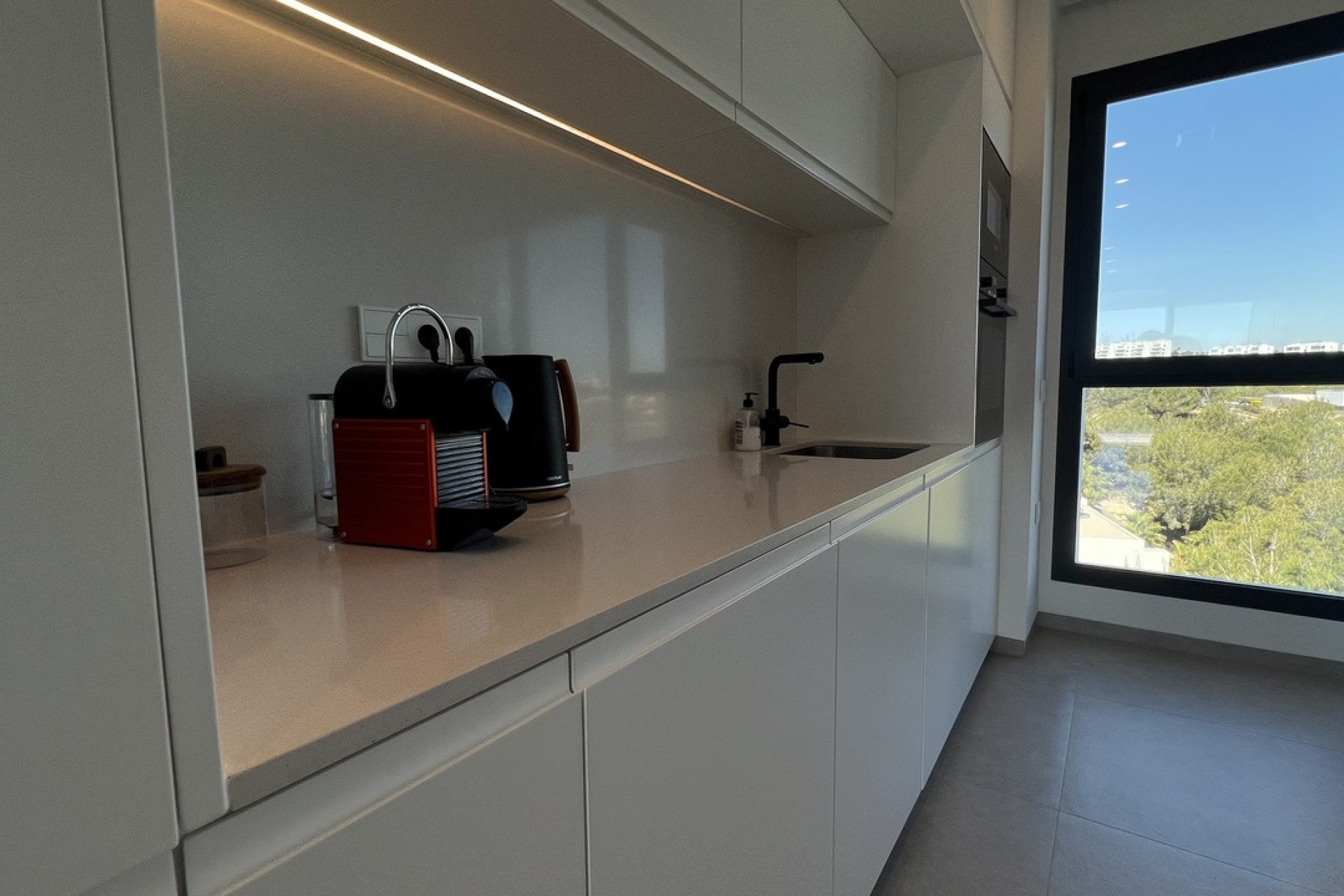 Sprzedaż - Apartament / Mieszkanie -
Las Colinas - Costa Blanca