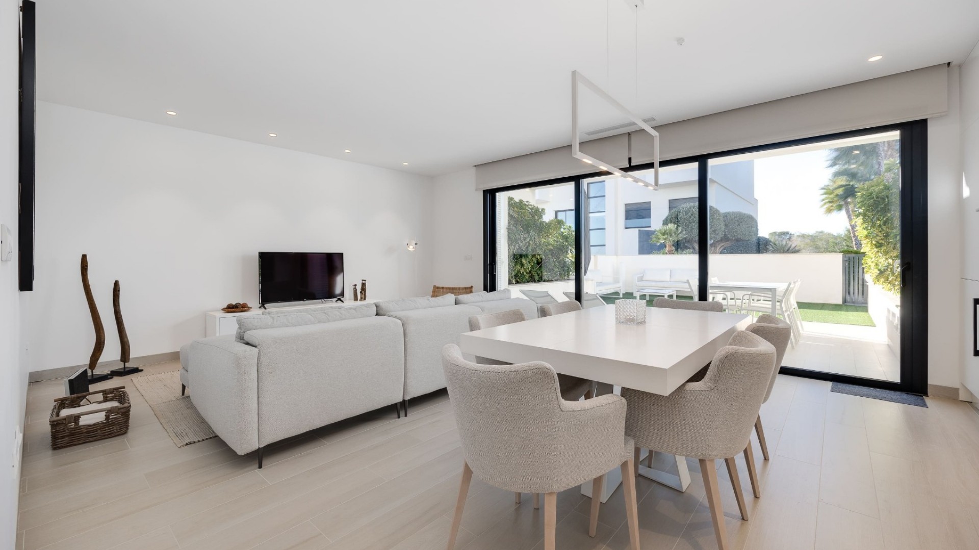 Sprzedaż - Apartament mieszkanie -
Las Colinas Golf Resort