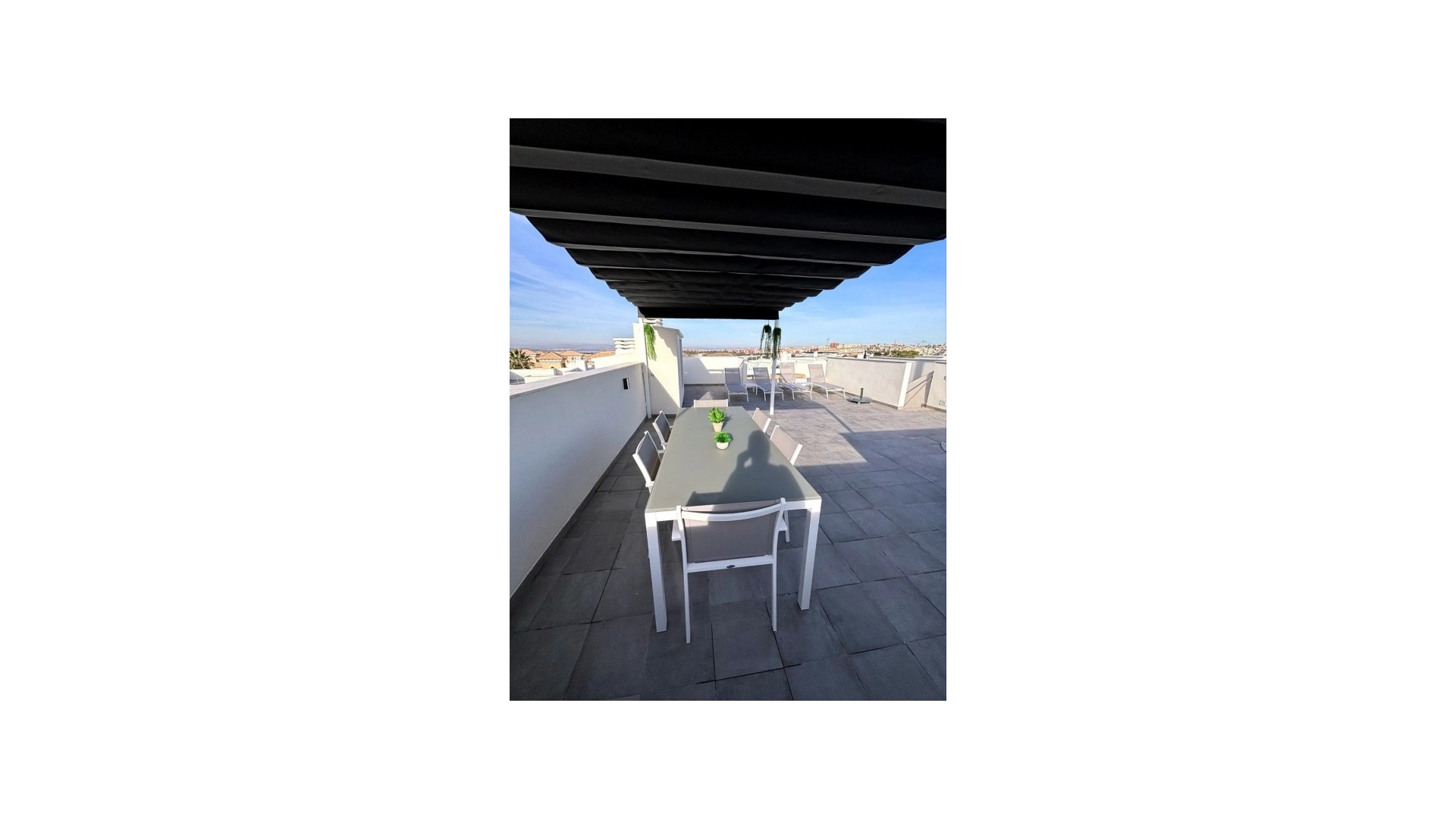 Sprzedaż - Apartament mieszkanie -
Las Filipinas