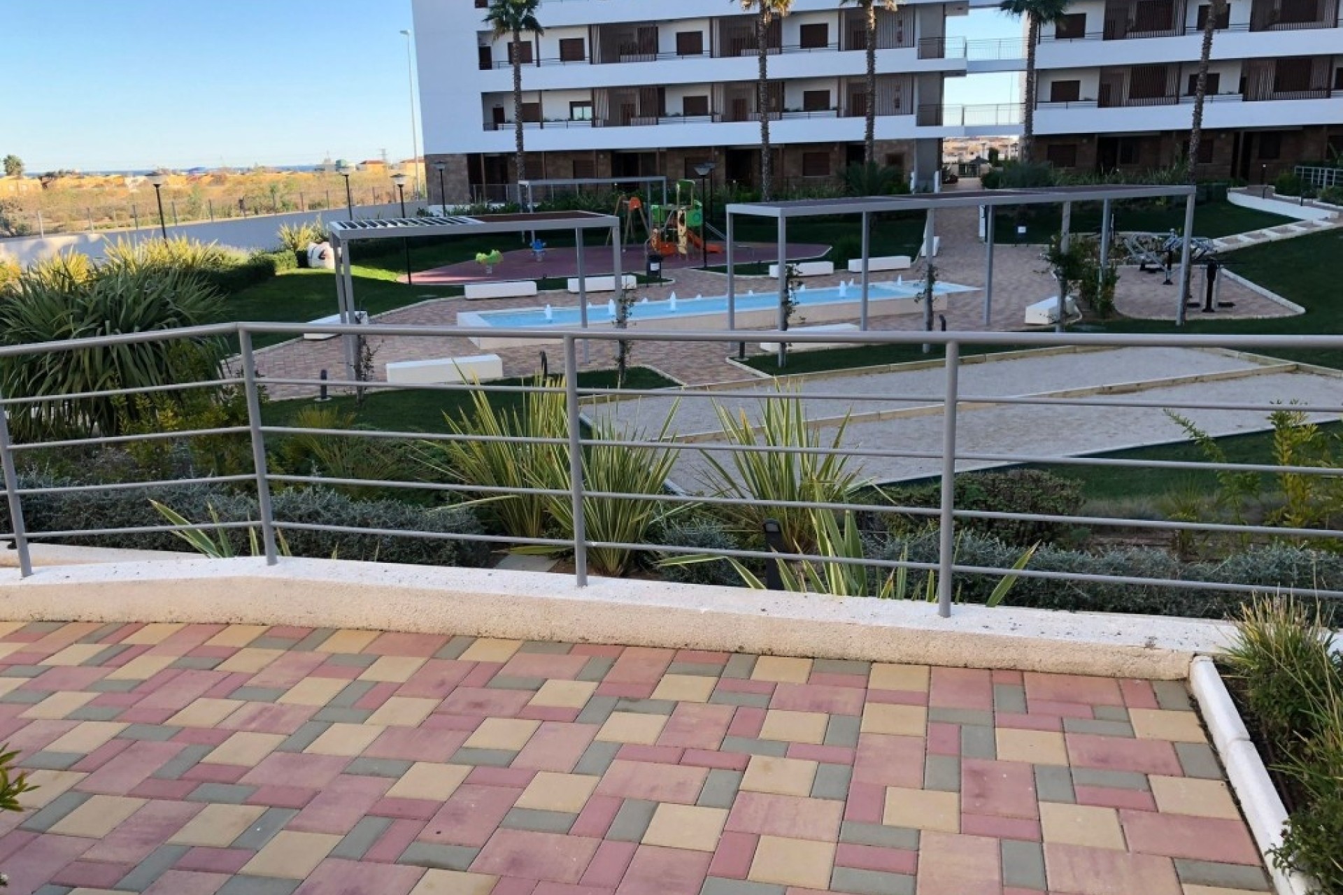 Sprzedaż - Apartament / Mieszkanie -
Lomas de Cabo Roig