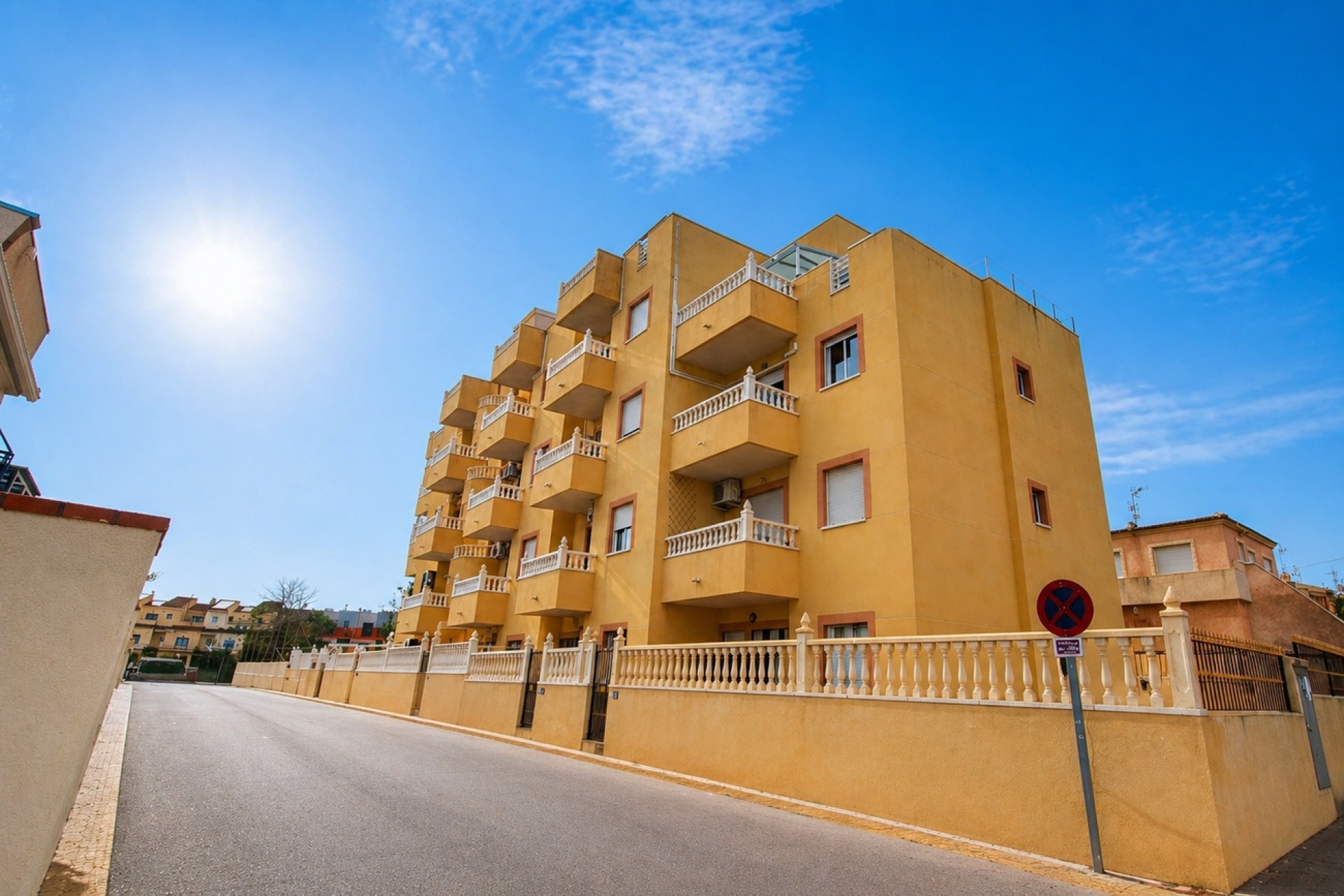 Sprzedaż - Apartament / Mieszkanie -
Lomas de Caboroig - Costa Blanca