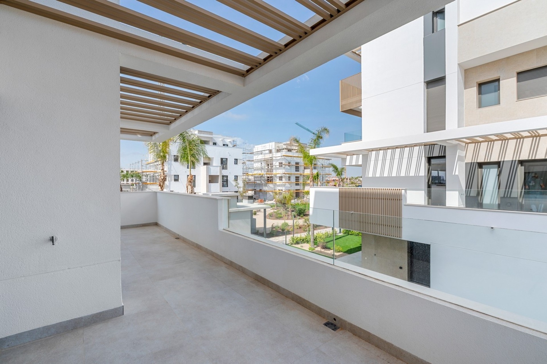 Sprzedaż - Apartament / Mieszkanie -
Los Alcázares - Santa Rosalia Lake and Life Resort