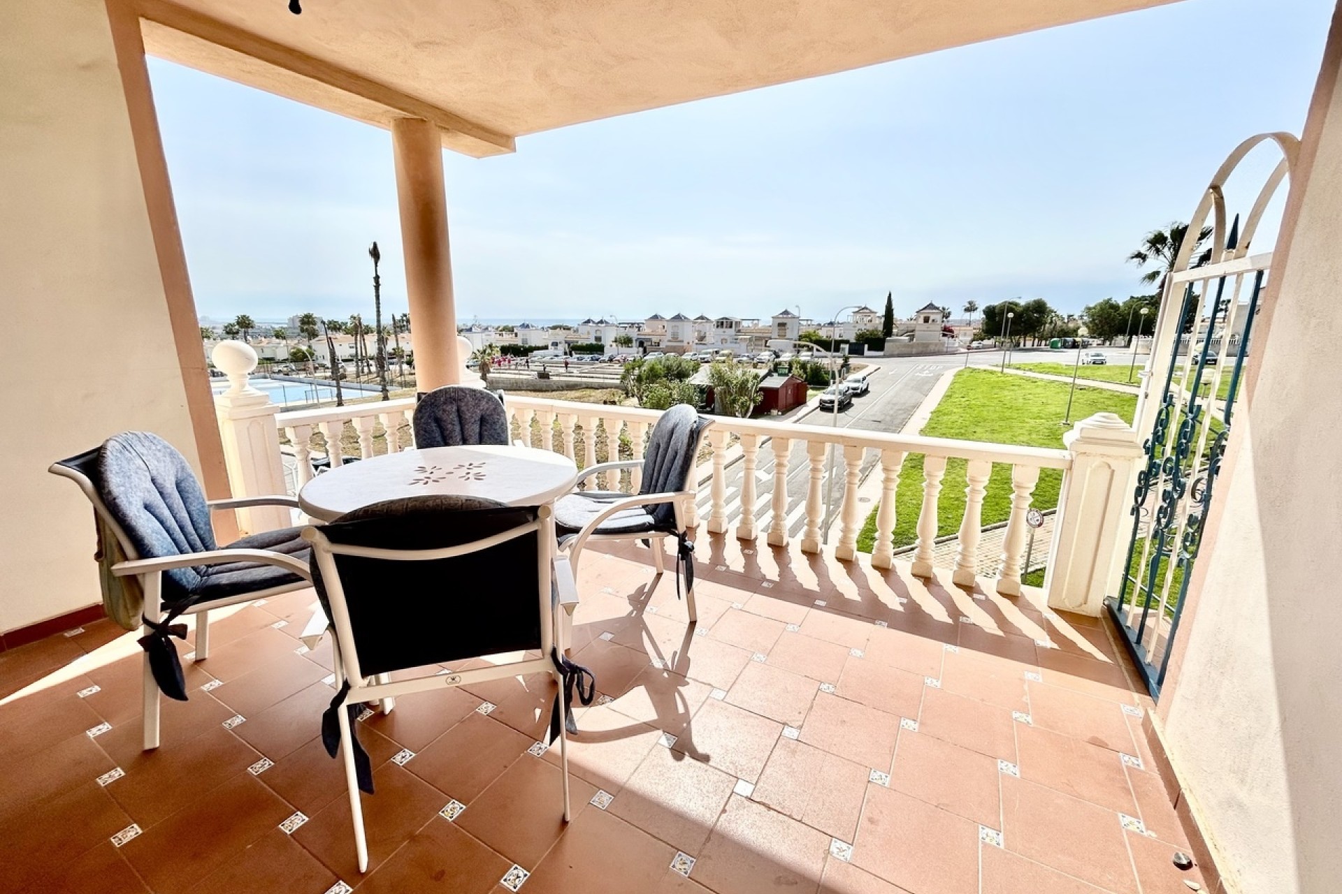 Sprzedaż - Apartament / Mieszkanie -
Los Altos - Costa Blanca