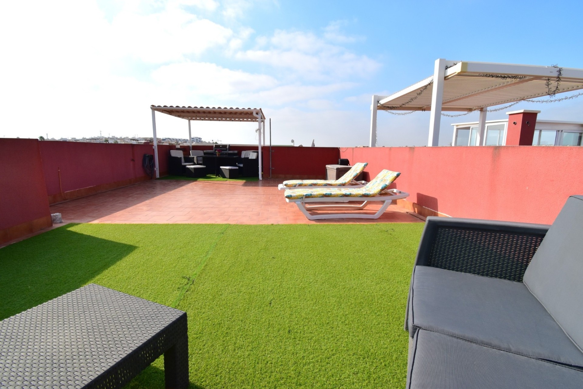 Sprzedaż - Apartament / Mieszkanie -
Los Altos - Dream Hills - Dream Hills 2