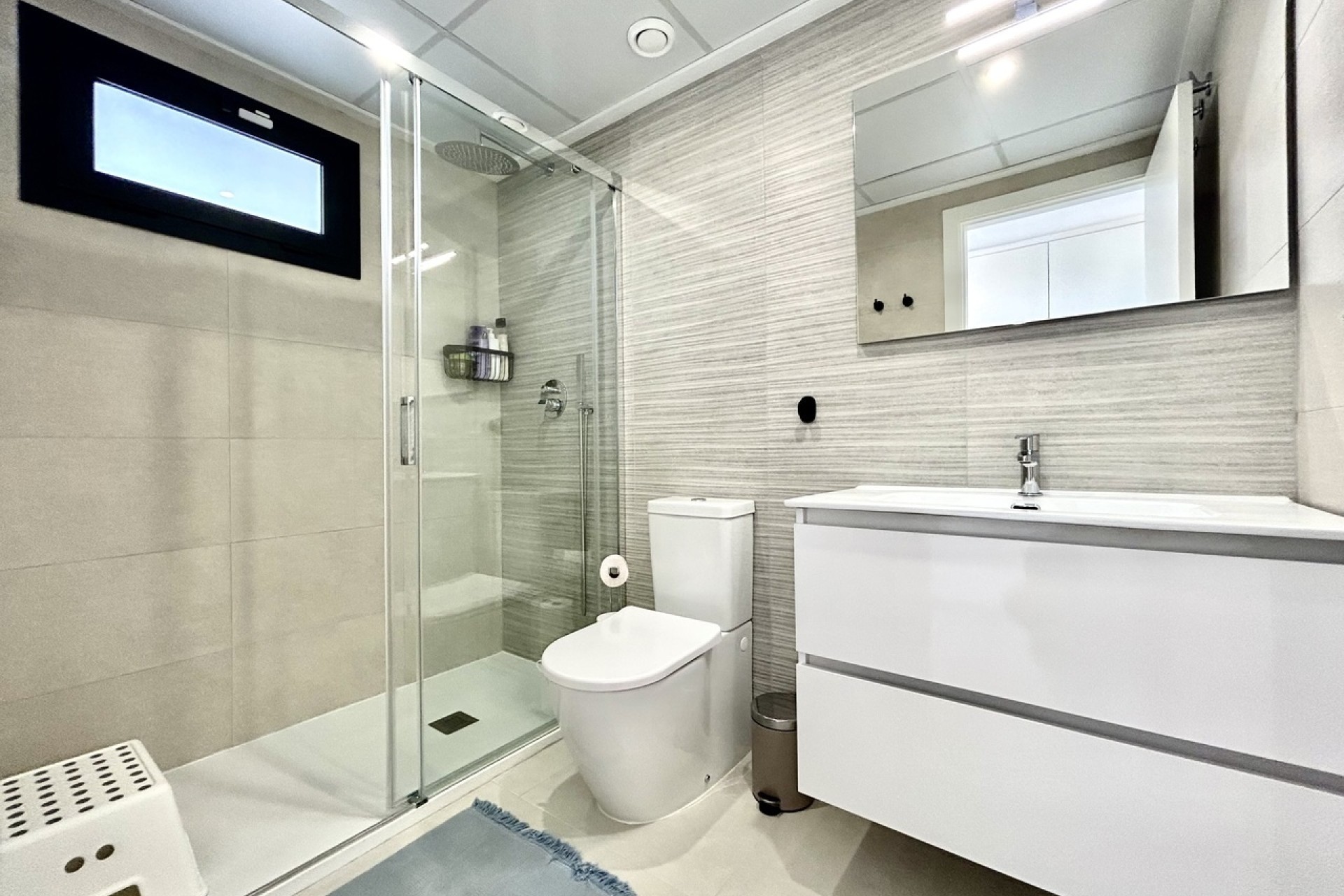 Sprzedaż - Apartament / Mieszkanie -
Los Dolses - Inland
