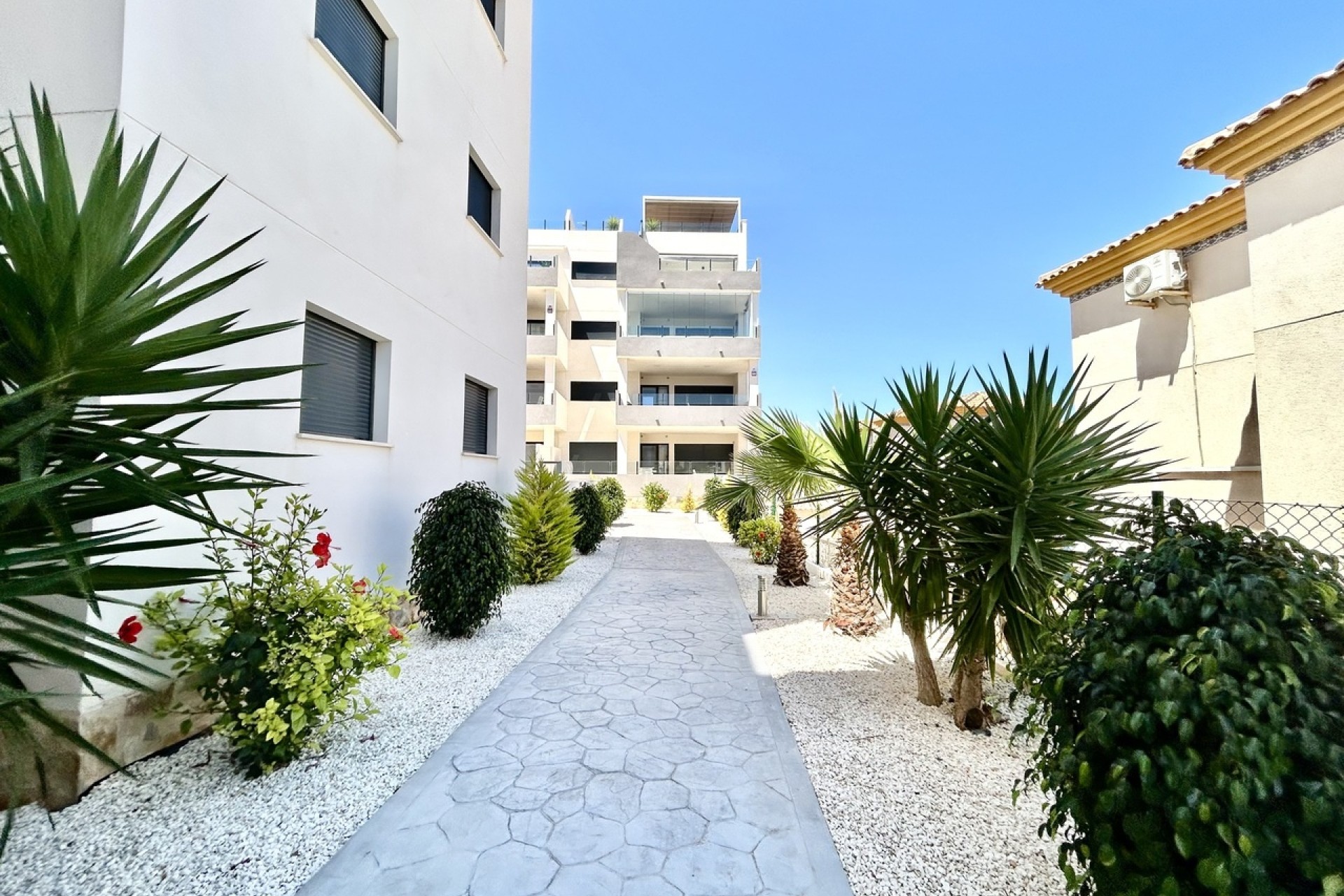 Sprzedaż - Apartament / Mieszkanie -
Los Dolses - Inland