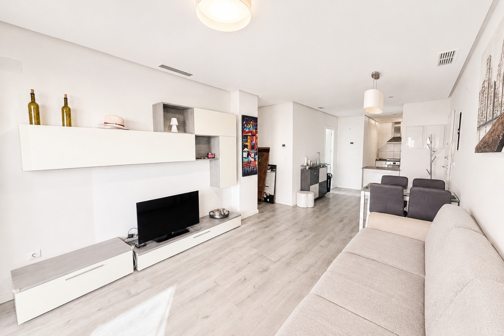 Sprzedaż - Apartament / Mieszkanie -
Los Dolses