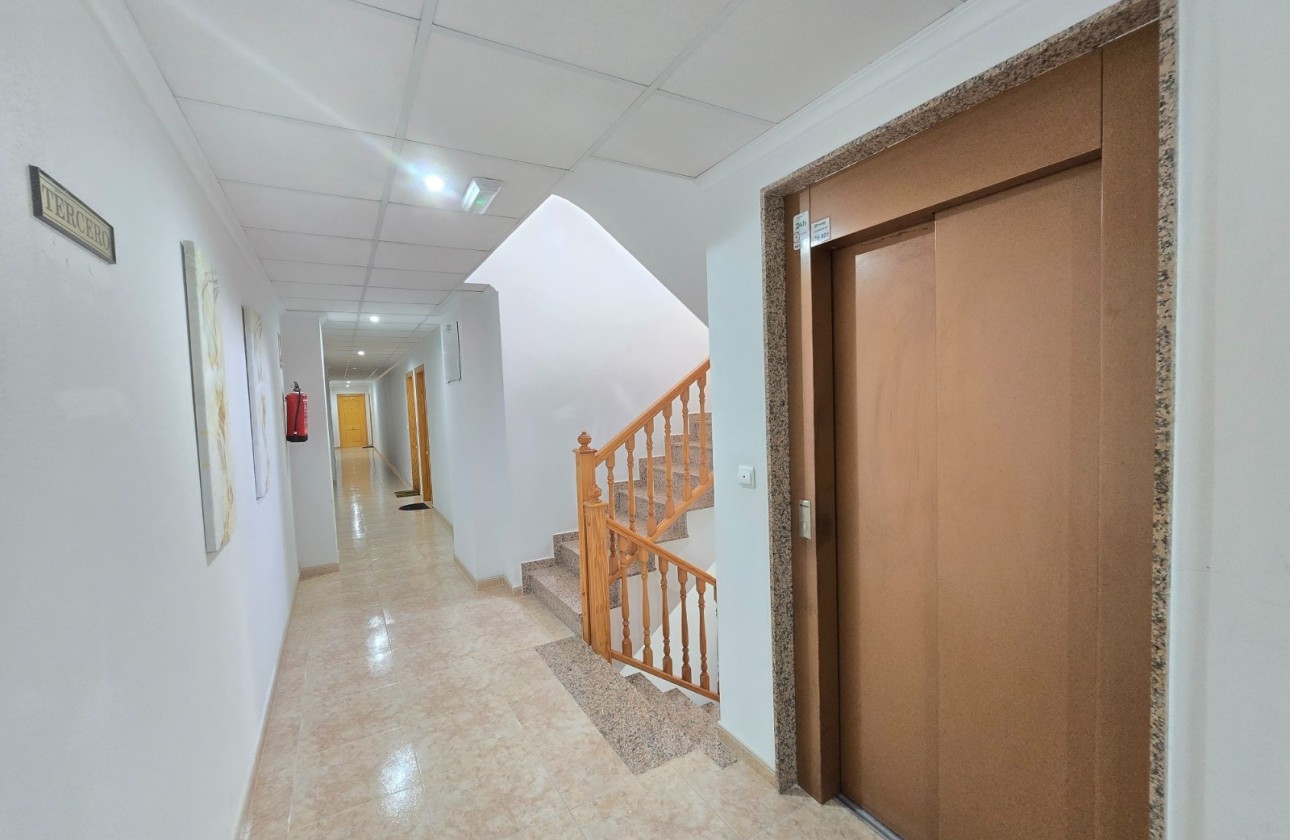 Sprzedaż - Apartament mieszkanie -
Los Montesinos *