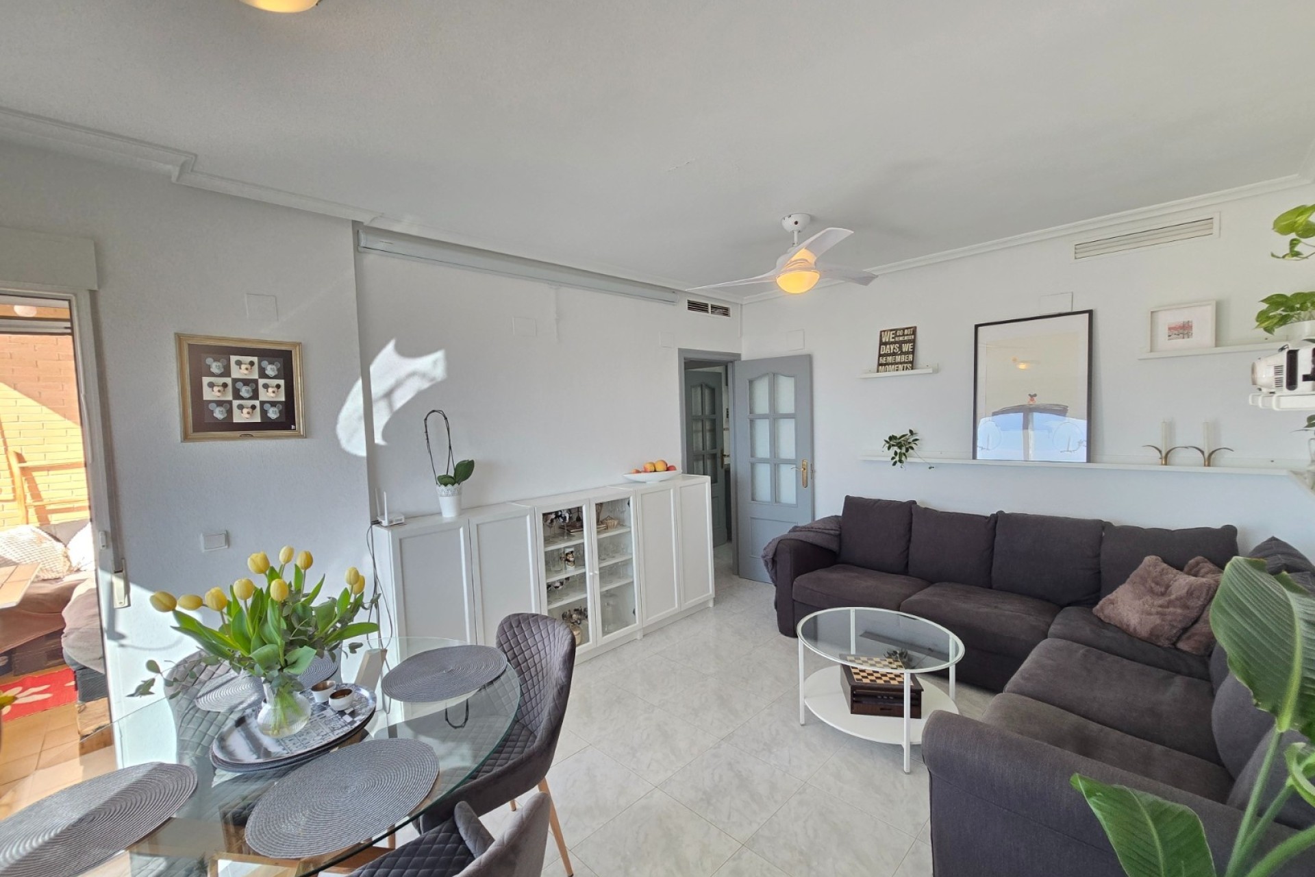 Sprzedaż - Apartament mieszkanie -
Los Montesinos *