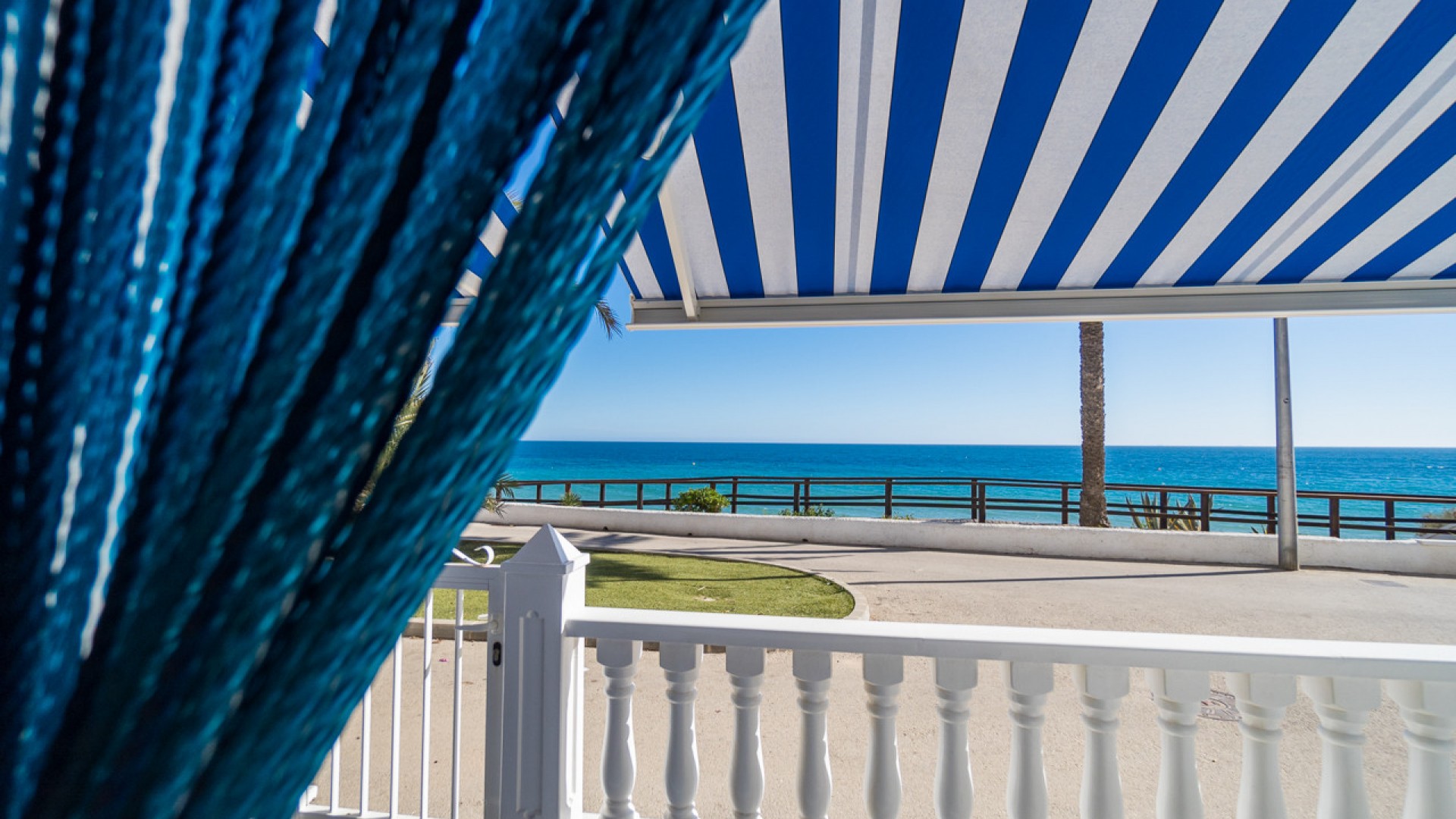 Sprzedaż - Apartament mieszkanie -
Mil Palmeras - Beach