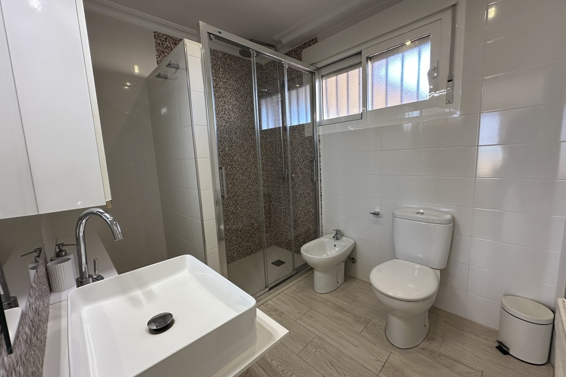 Sprzedaż - Apartament / Mieszkanie -
Mil Palmeras - Costa Blanca