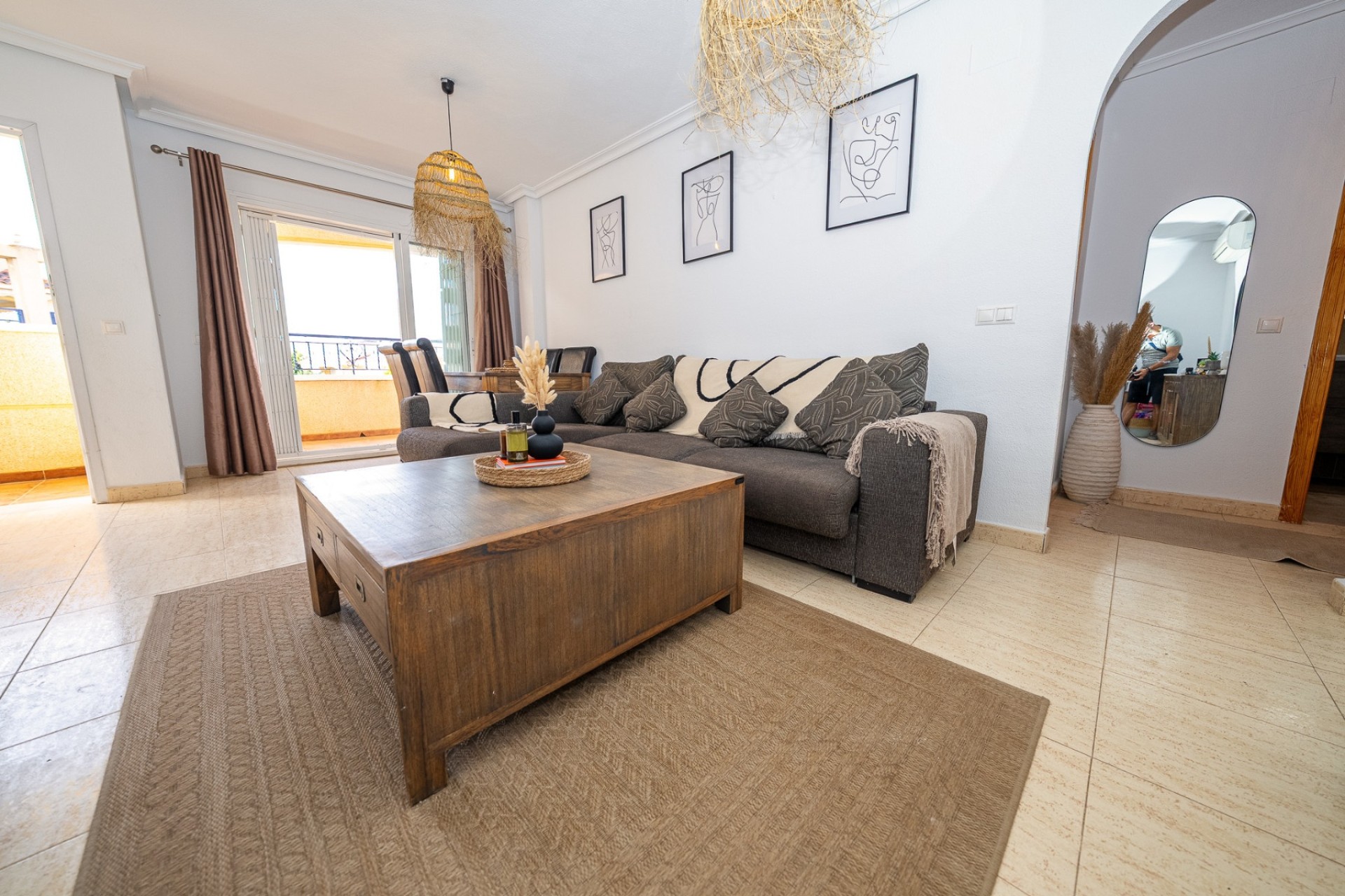 Sprzedaż - Apartament / Mieszkanie -
Mil Palmeras - Riomar