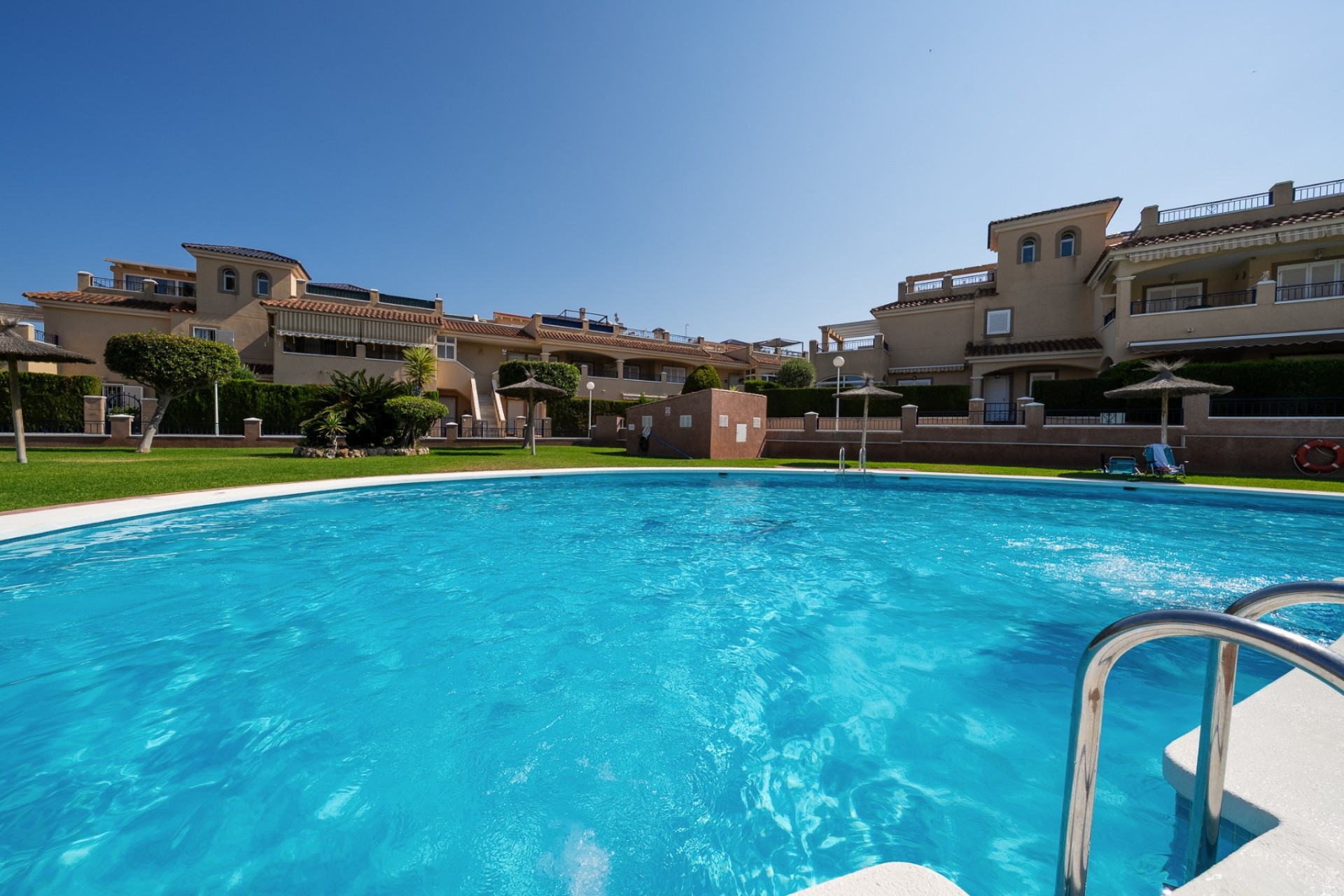 Sprzedaż - Apartament / Mieszkanie -
Mil Palmeras - Riomar