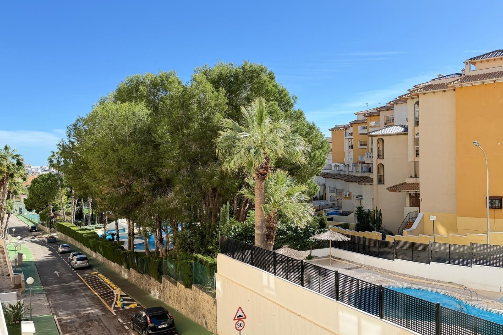 Sprzedaż - Apartament / Mieszkanie -
Orihuela Costa - Altos de Campoamor
