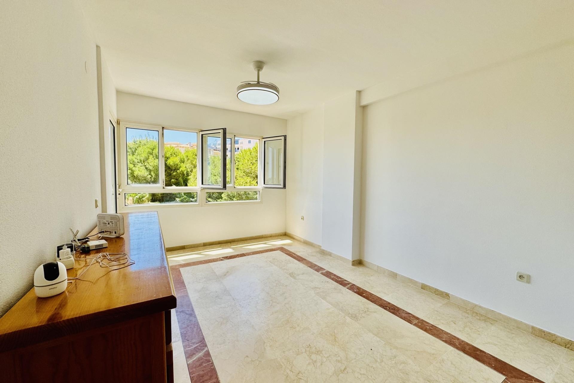 Sprzedaż - Apartament / Mieszkanie -
Orihuela Costa - Altos de Campoamor