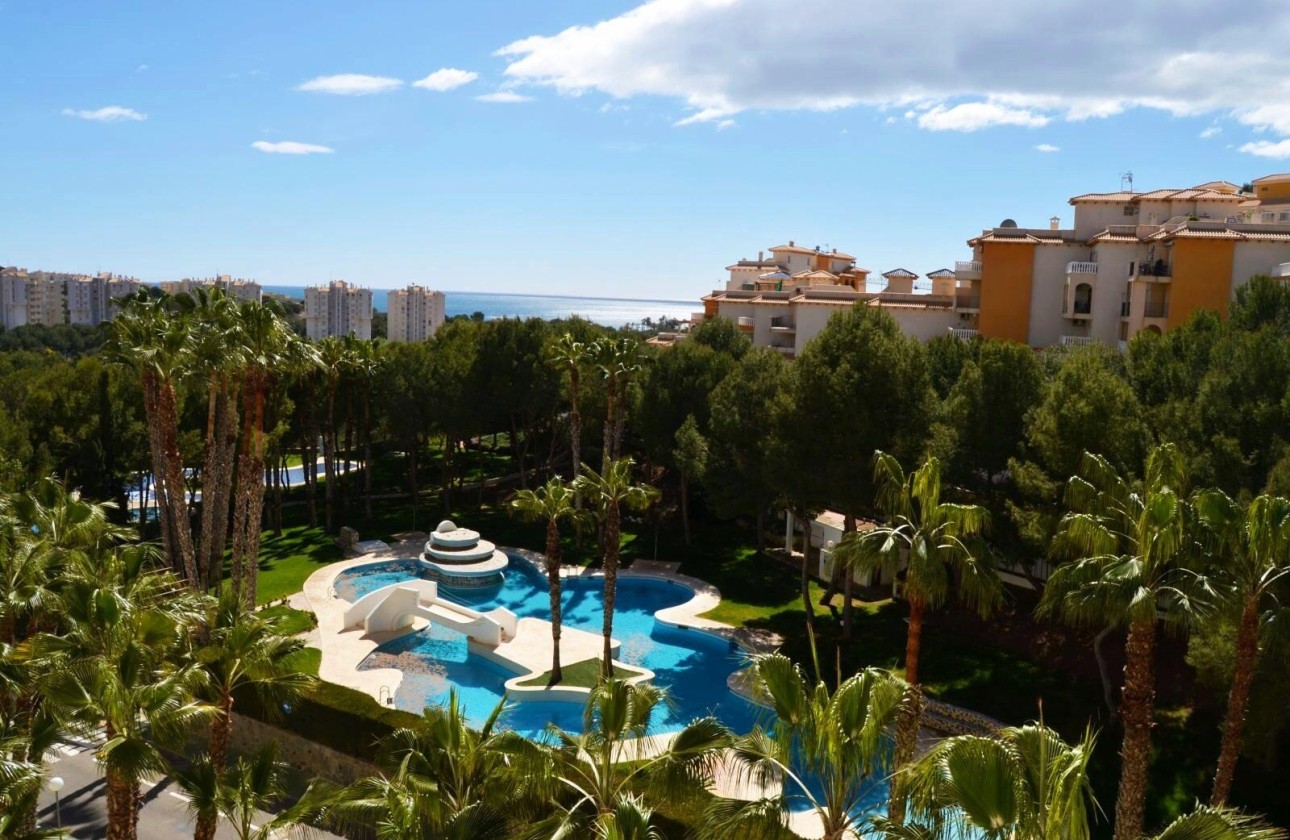 Sprzedaż - Apartament / Mieszkanie -
Orihuela Costa - Altos de Campoamor