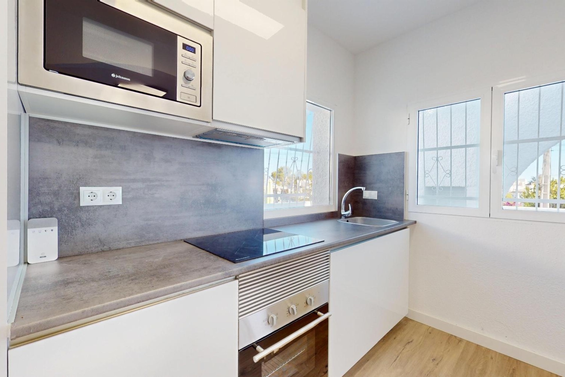 Sprzedaż - Apartament mieszkanie -
Orihuela Costa - Blue Lagoon