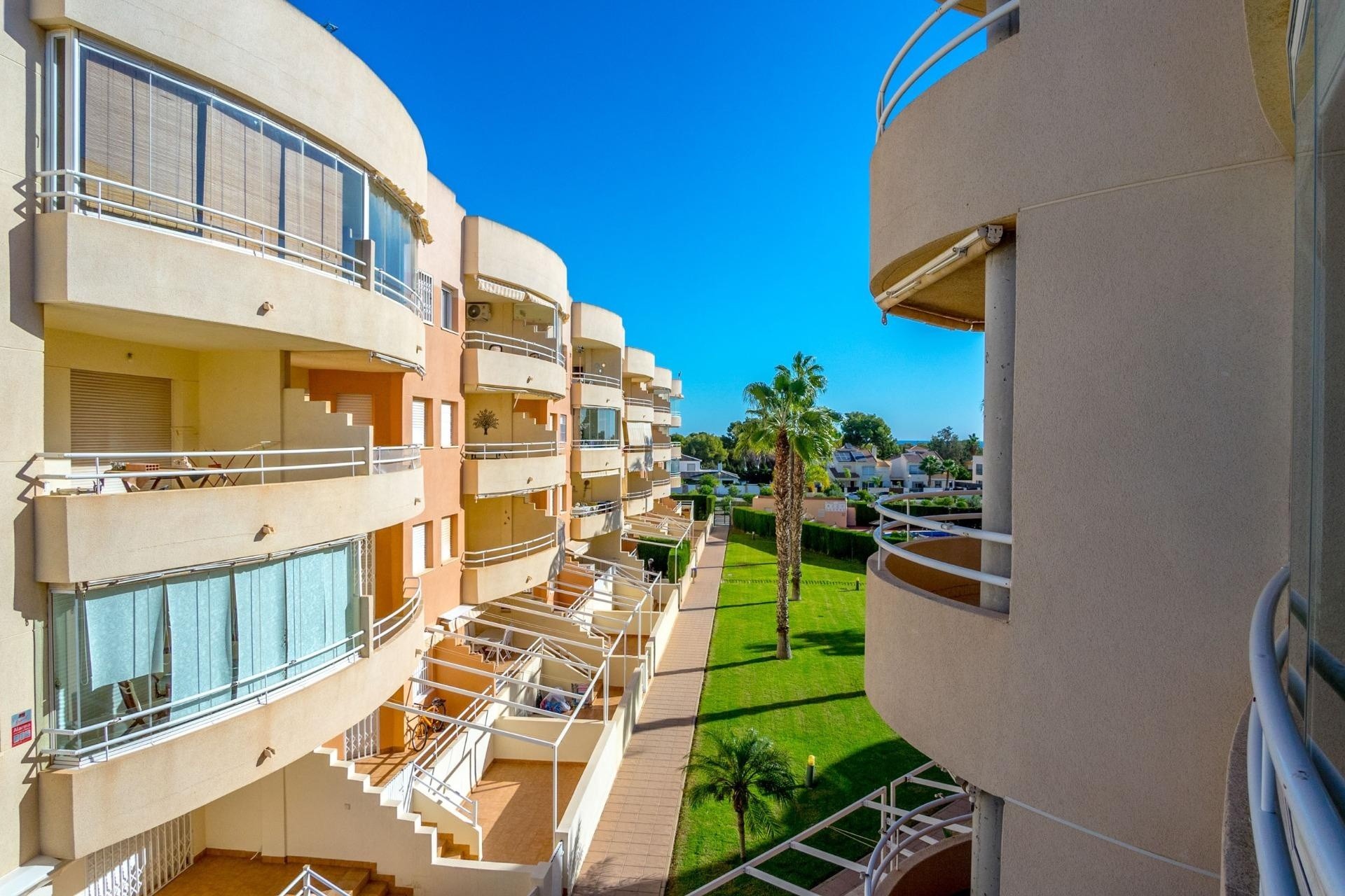 Sprzedaż - Apartament mieszkanie -
Orihuela Costa - Campoamor