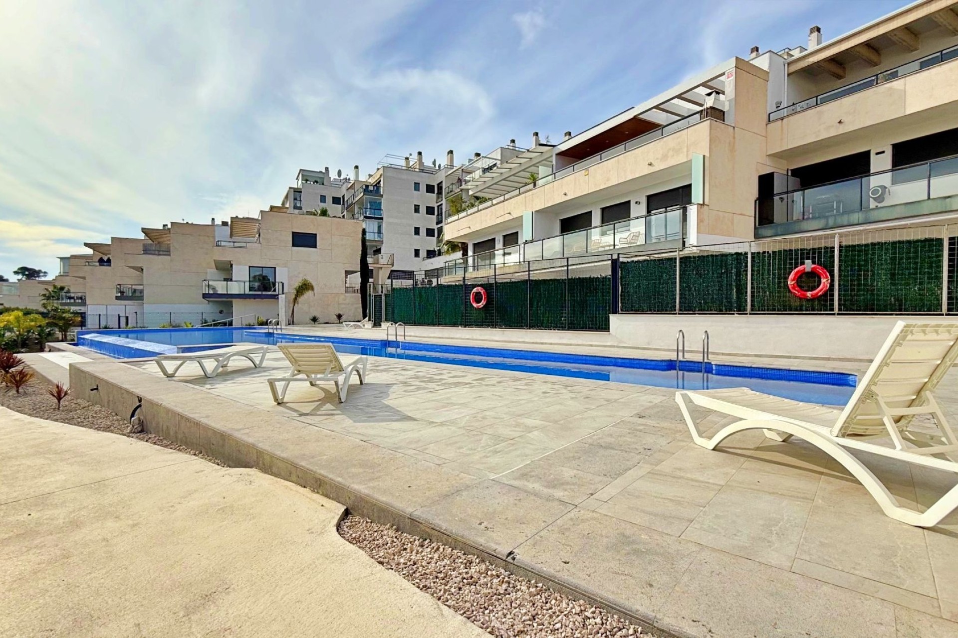 Sprzedaż - Apartament / Mieszkanie -
Orihuela Costa - Campoamor
