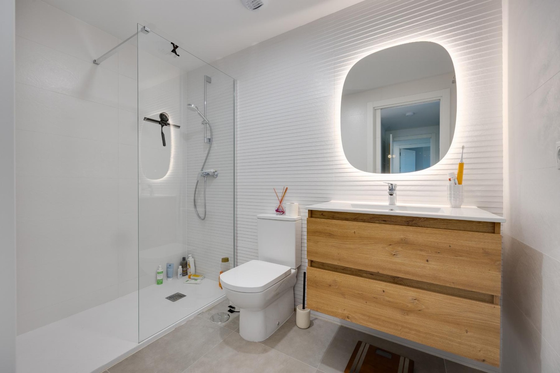 Sprzedaż - Apartament / Mieszkanie -
Orihuela Costa - Campoamor