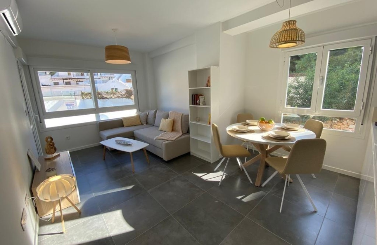 Sprzedaż - Apartament / Mieszkanie -
Orihuela Costa - Campoamor
