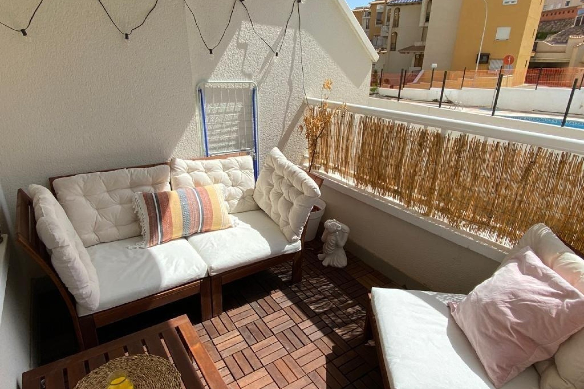 Sprzedaż - Apartament / Mieszkanie -
Orihuela Costa - Campoamor