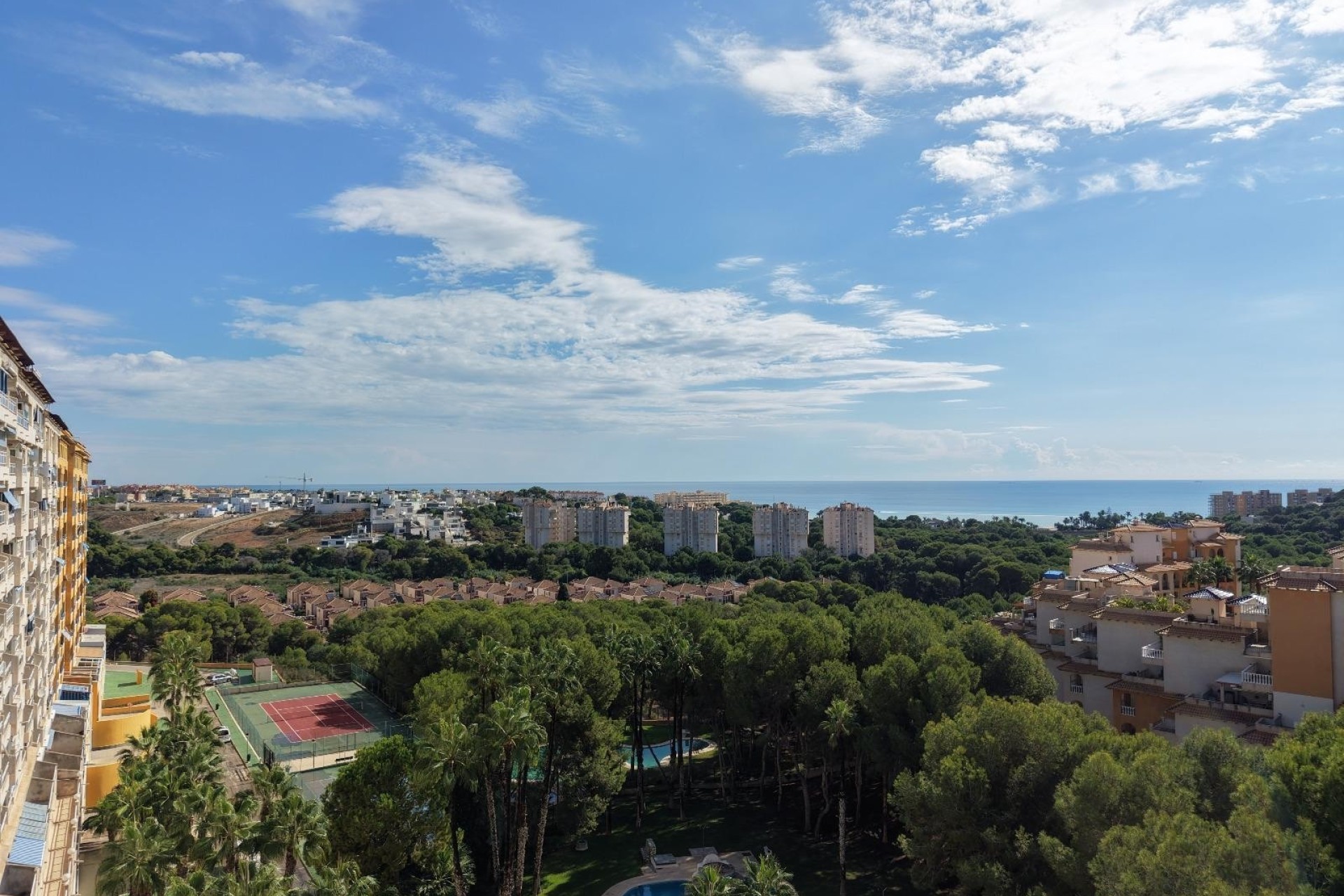 Sprzedaż - Apartament / Mieszkanie -
Orihuela Costa - Dehesa de campoamor