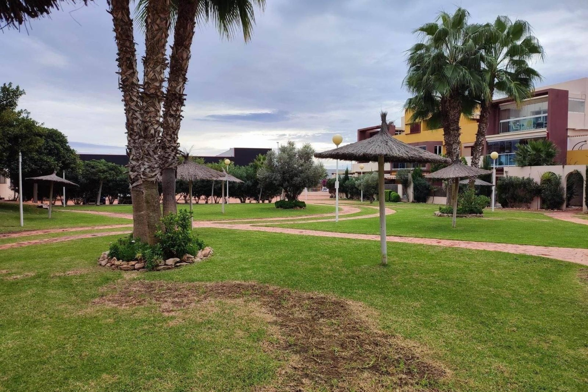 Sprzedaż - Apartament / Mieszkanie -
Orihuela Costa - Horizonte - La Campana