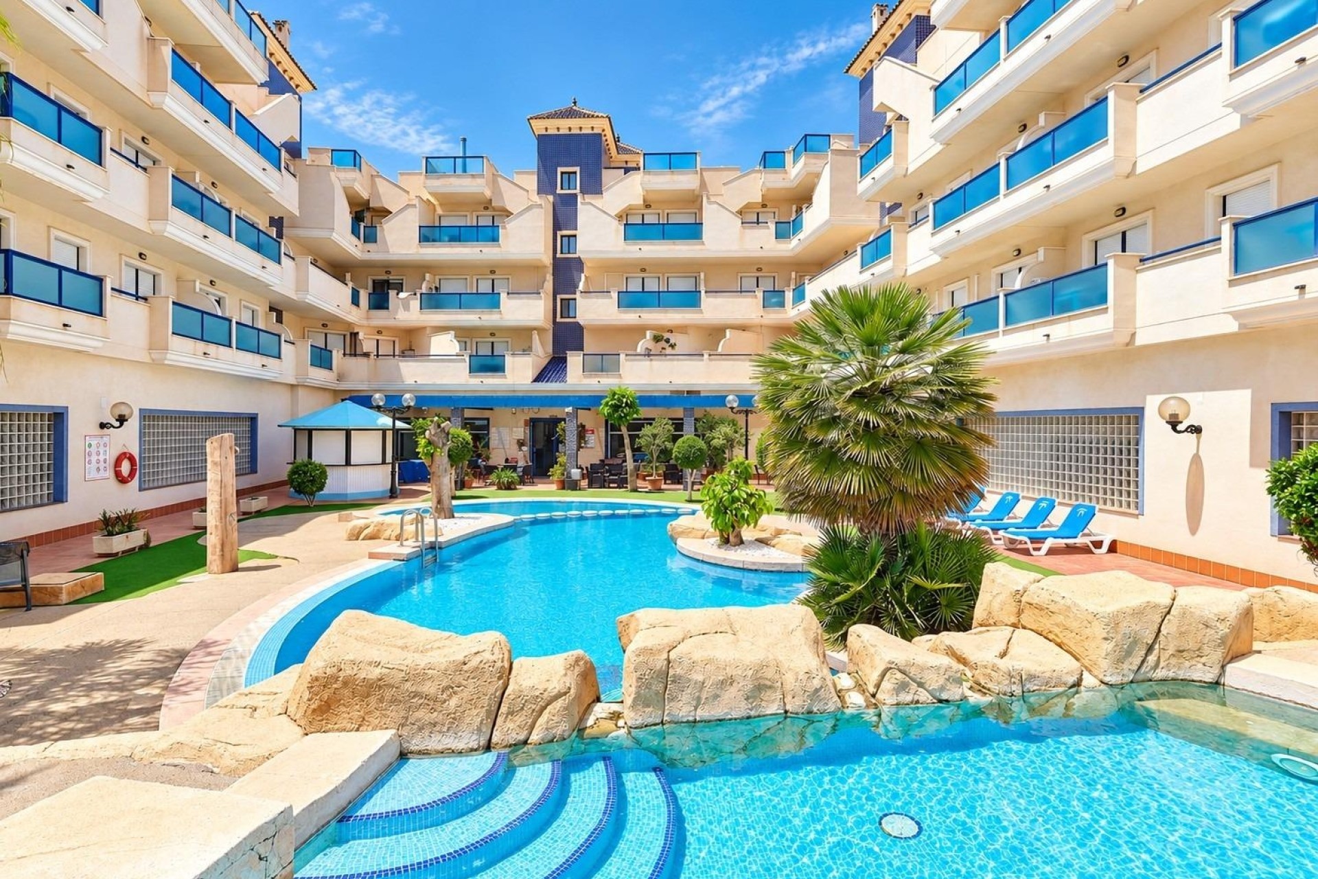 Sprzedaż - Apartament / Mieszkanie -
Orihuela Costa - La Regia