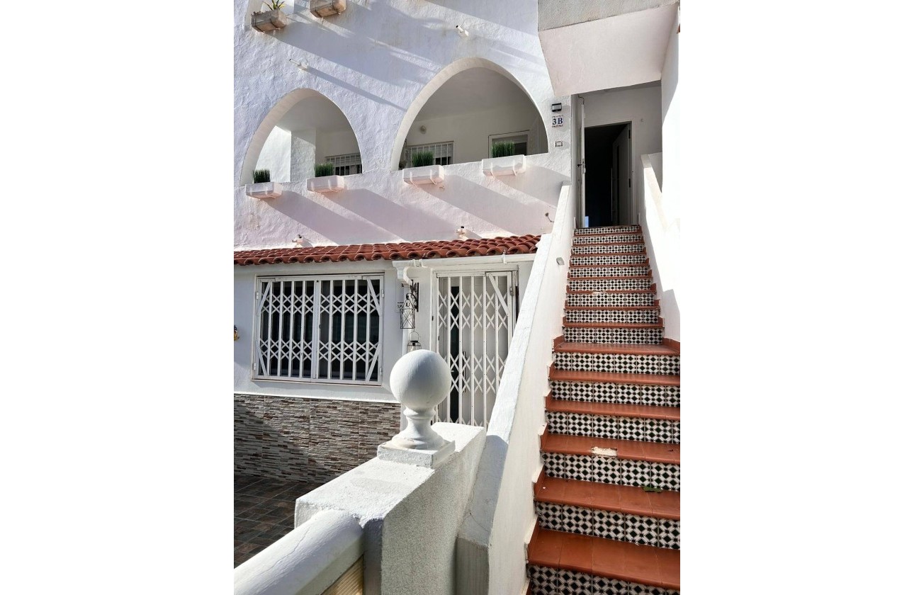 Sprzedaż - Apartament / Mieszkanie -
Orihuela Costa - La Zenia