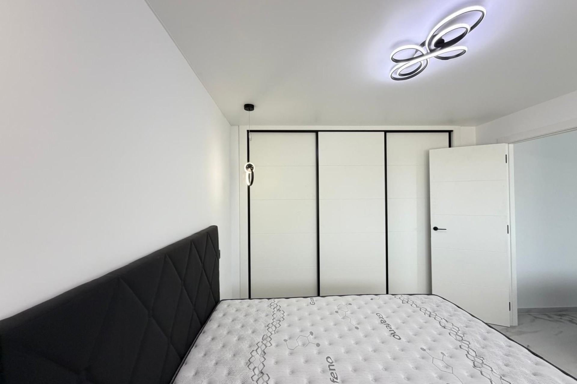 Sprzedaż - Apartament / Mieszkanie -
Orihuela Costa - La Zenia
