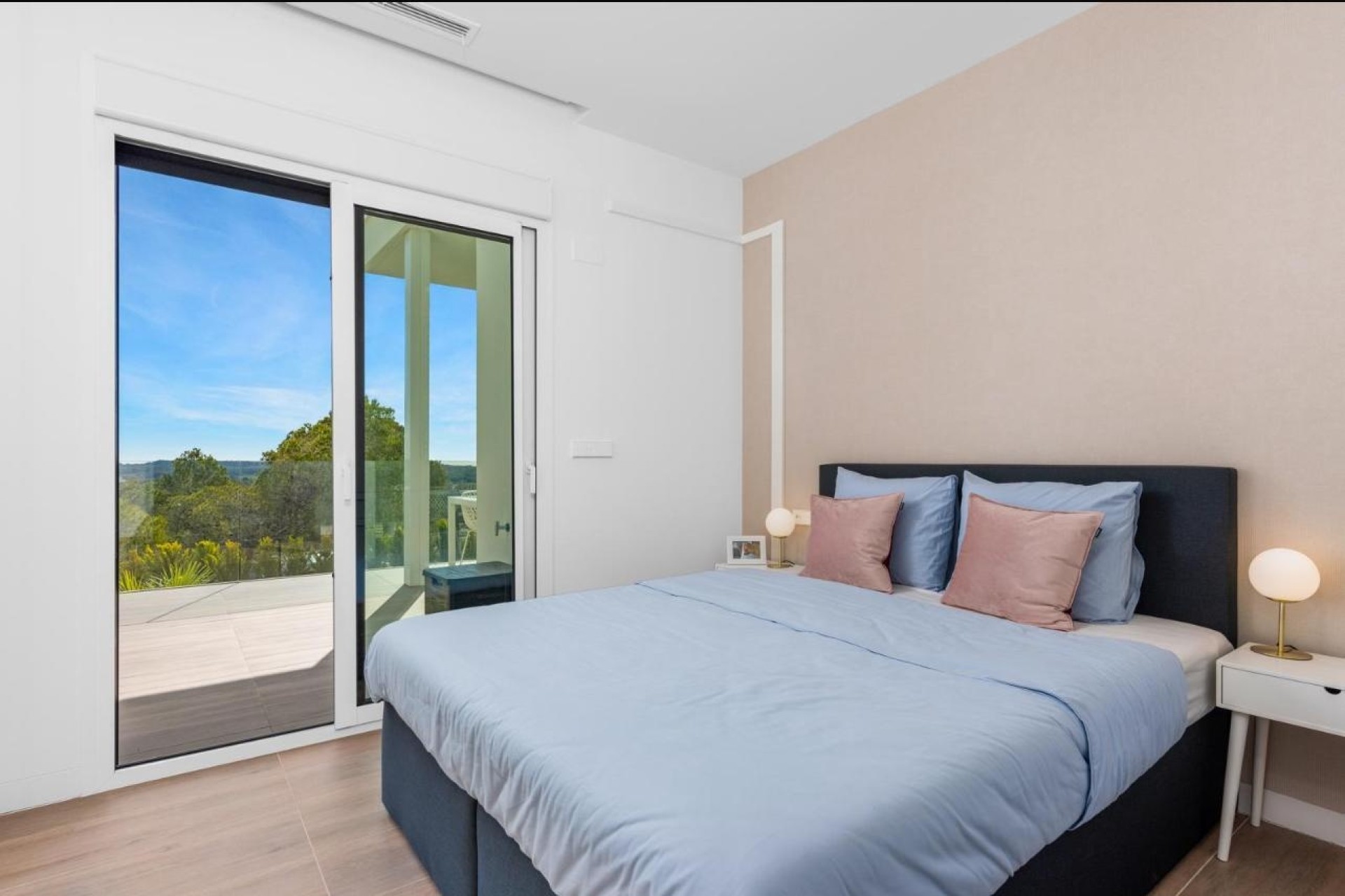 Sprzedaż - Apartament / Mieszkanie -
Orihuela Costa - Las Colinas Golf